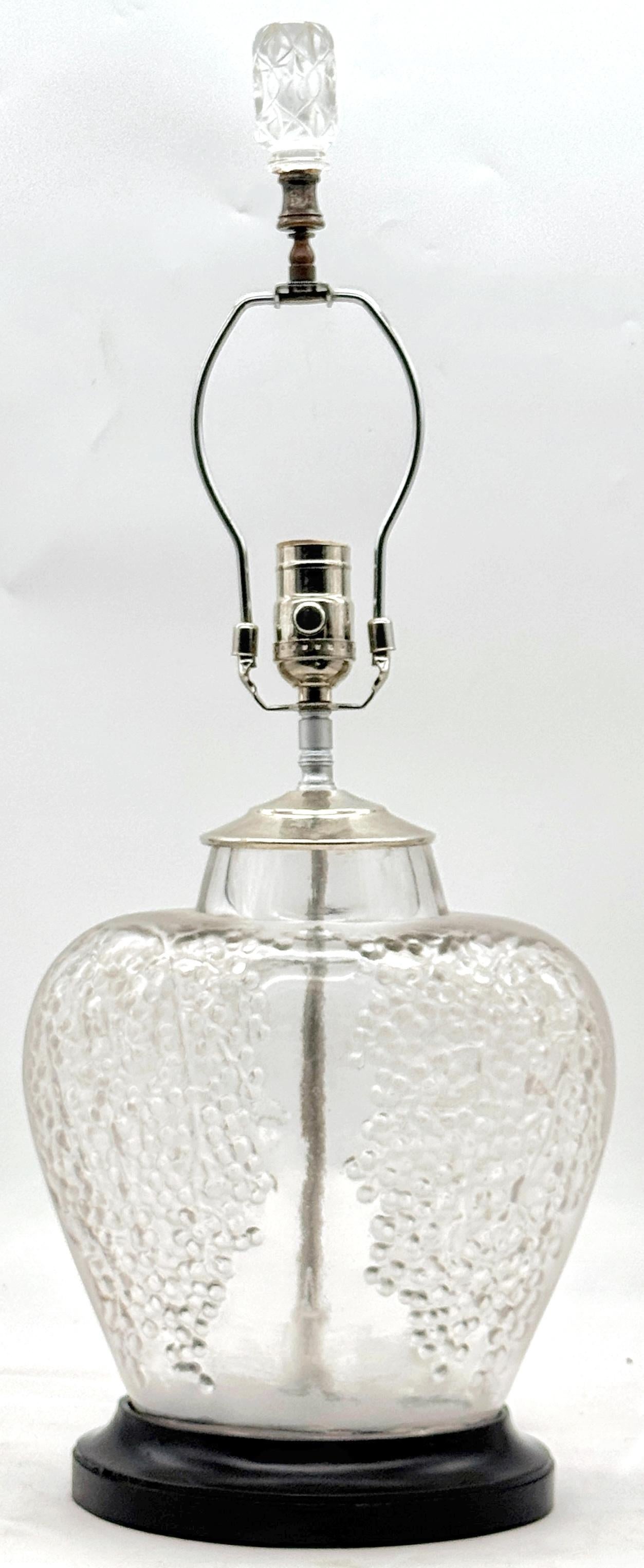 Rene Lalique - Poivre Vase, Now as a Lamp In Good Condition For Sale In West Palm Beach, FL