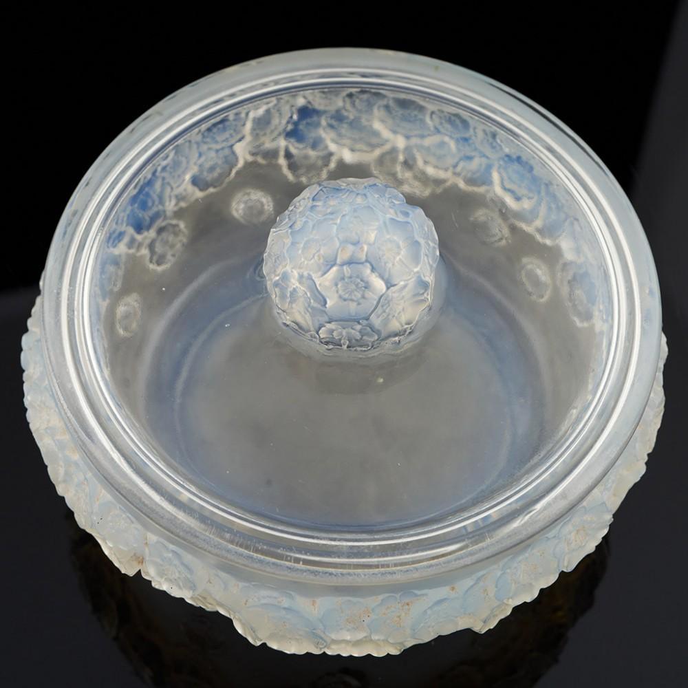 French Rene Lalique Primeveres Glass Box and Cover, 1927 For Sale