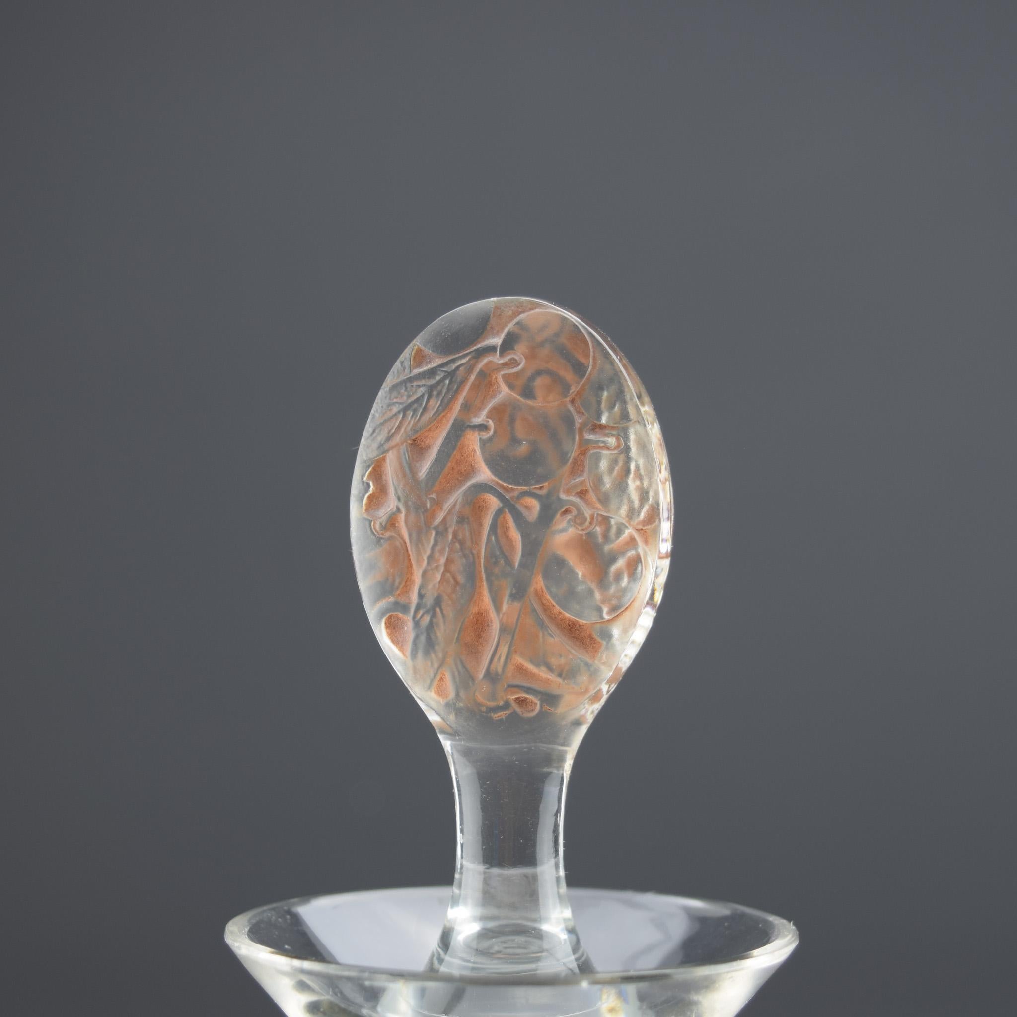 Début du 20ème siècle Carafe Prunelles de Rene Lalique en vente