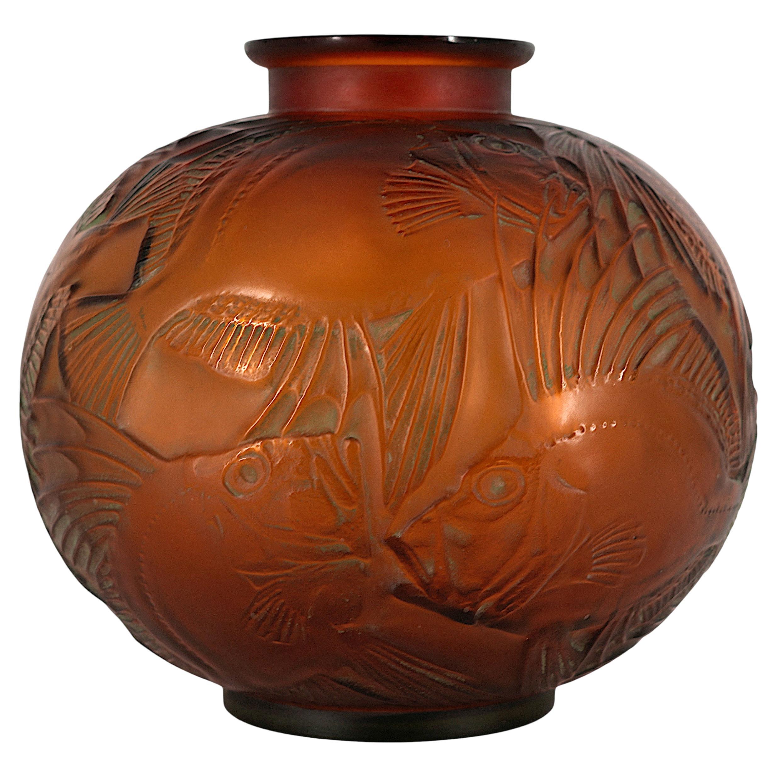 René LALIQUE Rare Art Deco "Poissons" (fishes) Vase 1921
