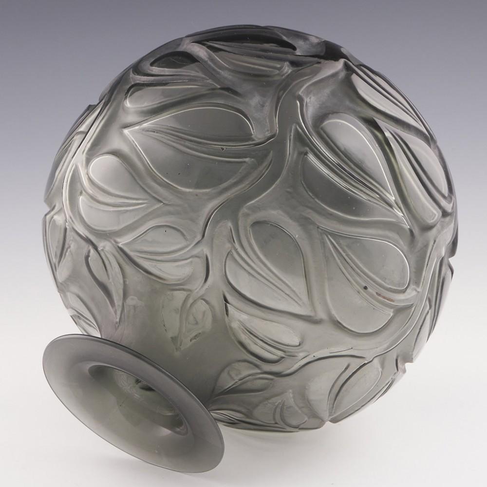 20th Century Rene Lalique Sophora Vase, Designed 1926 For Sale