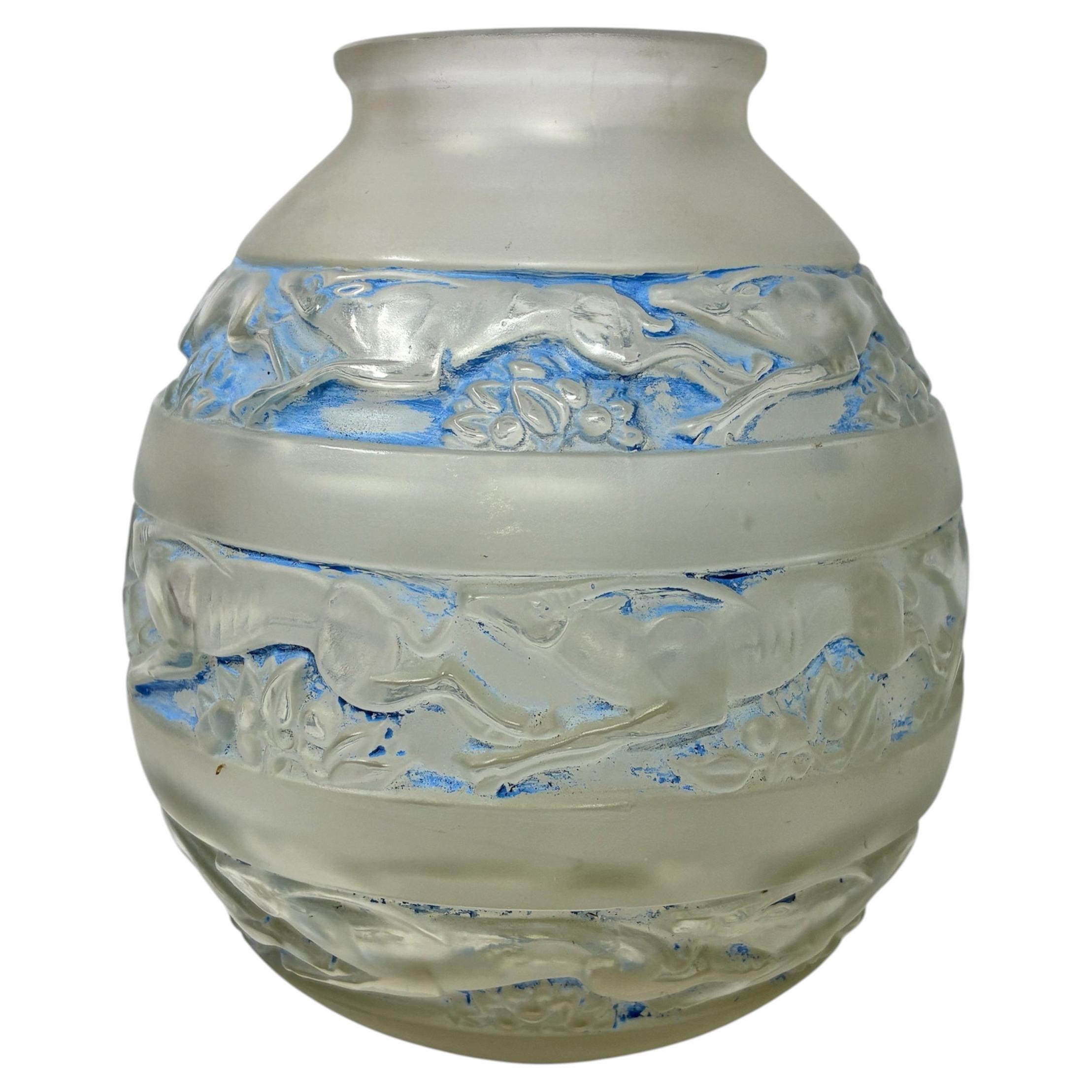 Rene Lalique Soudan Art Deco Vase Circa 1920 Frosted Glass gazelle For Sale