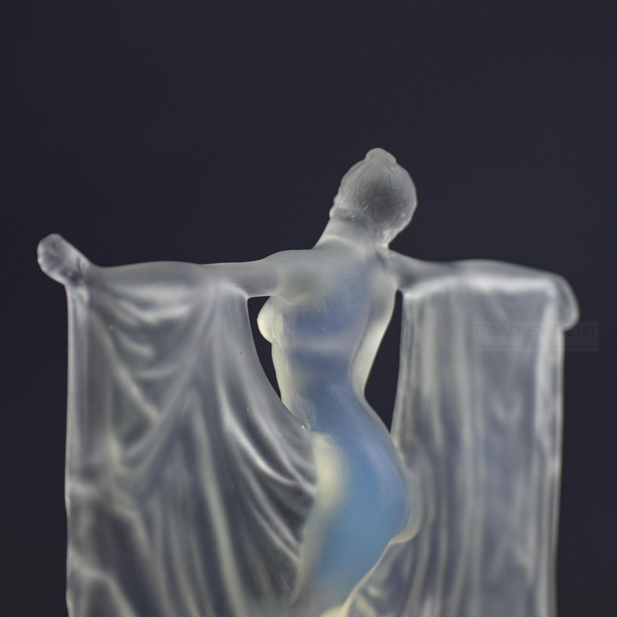 Glass Rene Lalique Suzanne opalescent glass statuette C1925