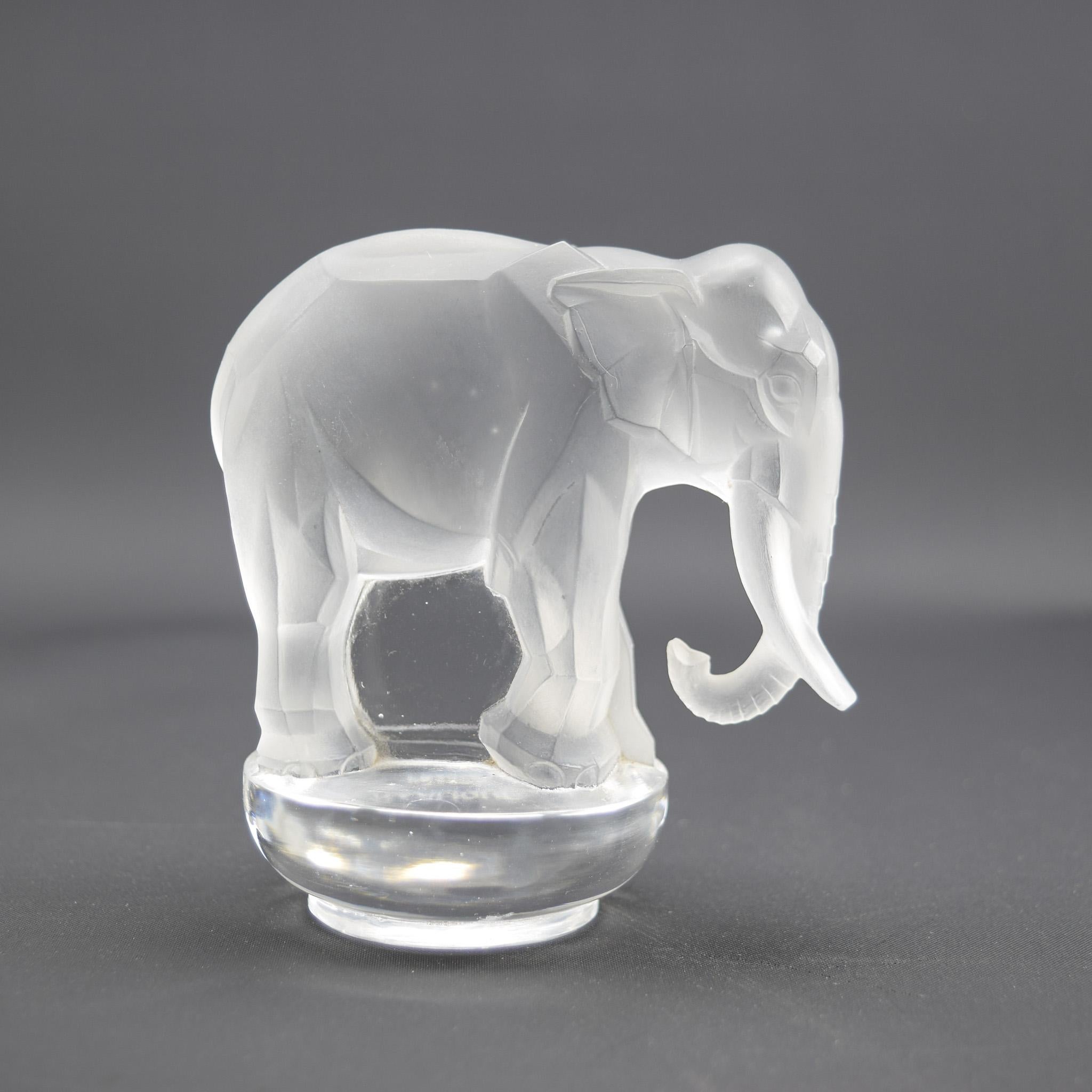 René Lalique Pisapapeles elefante Toby C1931 Francés en venta