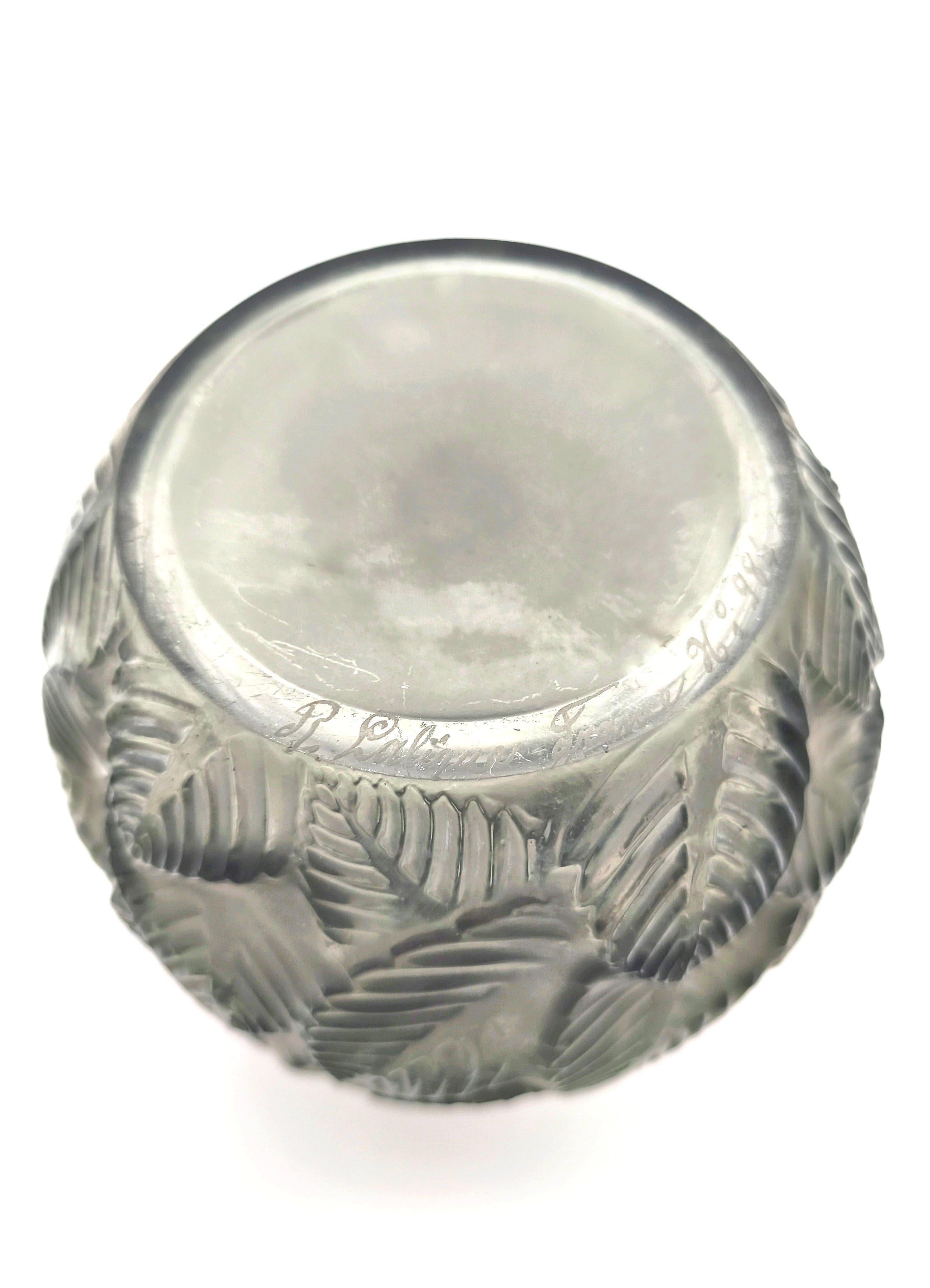 René Lalique grey glass art deco Vase 