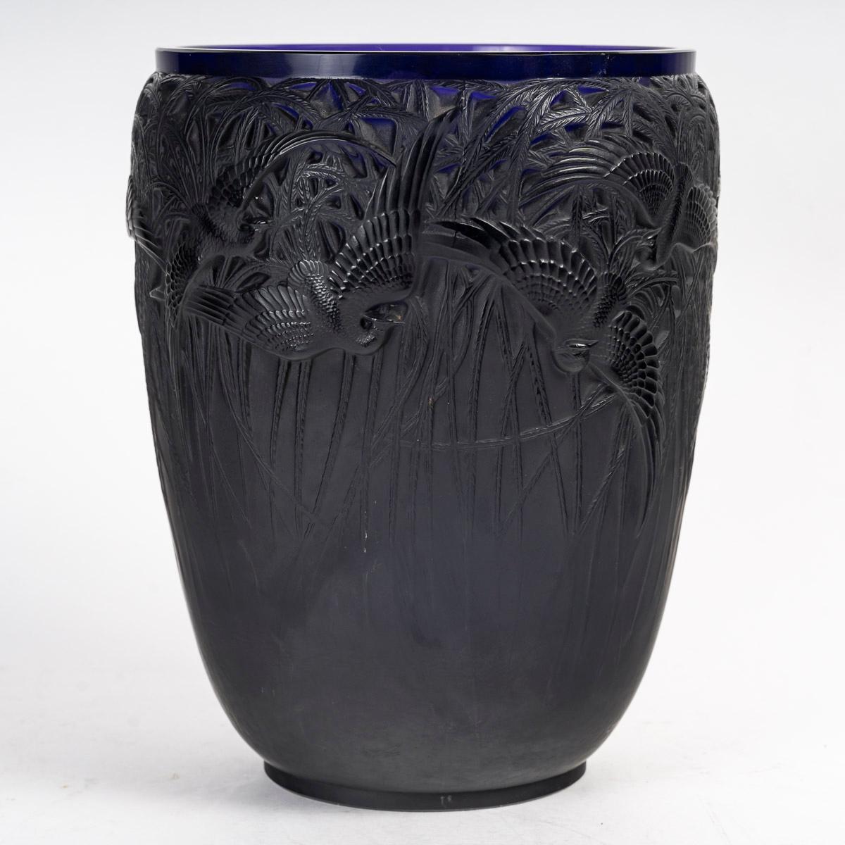 Francese René Lalique, Vaso Aigrettes 1926. in vendita