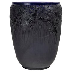 Antique René Lalique, Vase Aigrettes 1926.