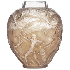 René Lalique Vase "Archers"