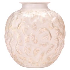 Antique René LALIQUE  Vase "CHARMILLES" 1926