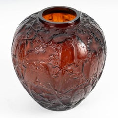 René Lalique - Vase " Perruches " Teinté Ambre