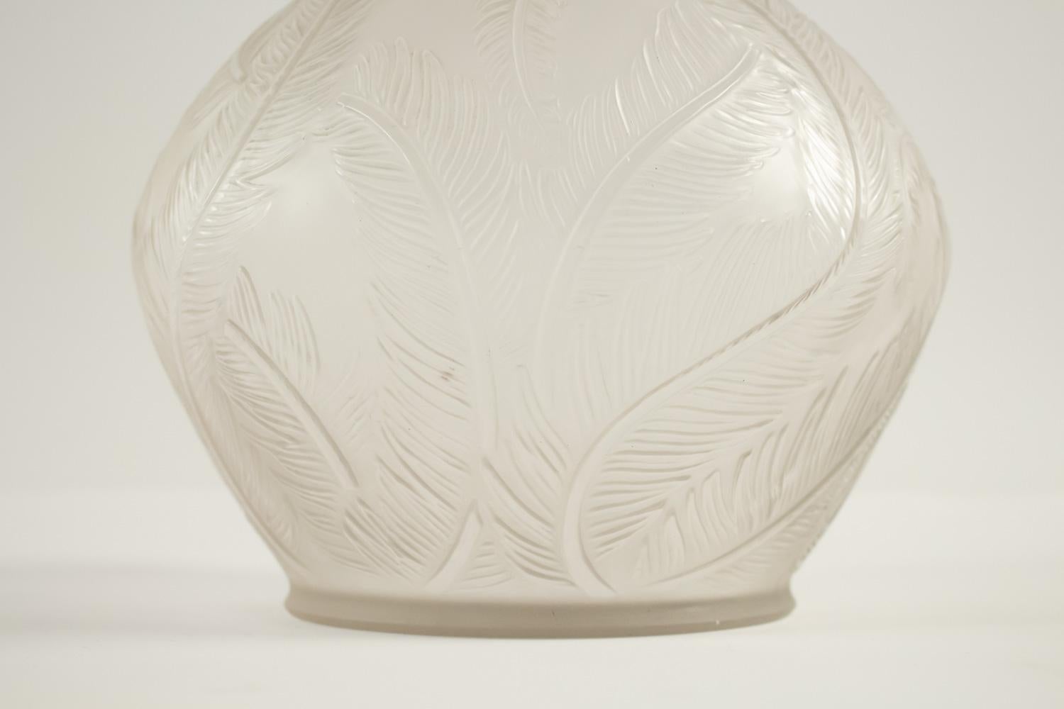 Art Deco Rene Lalique Vase Plumes