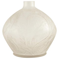 Antique Rene Lalique Vase Plumes