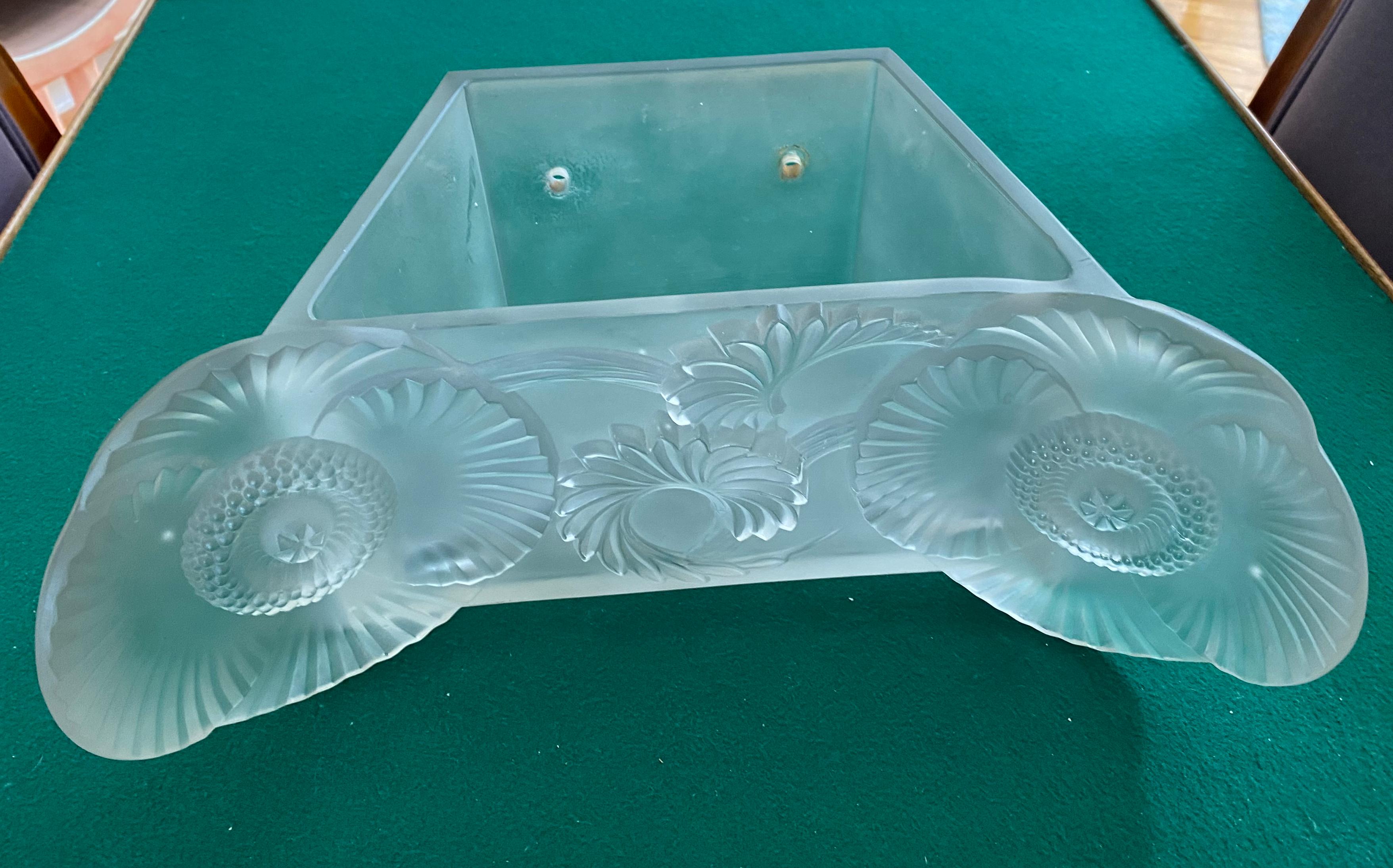 Art Deco Rene Lalique Wall-Sconce 
