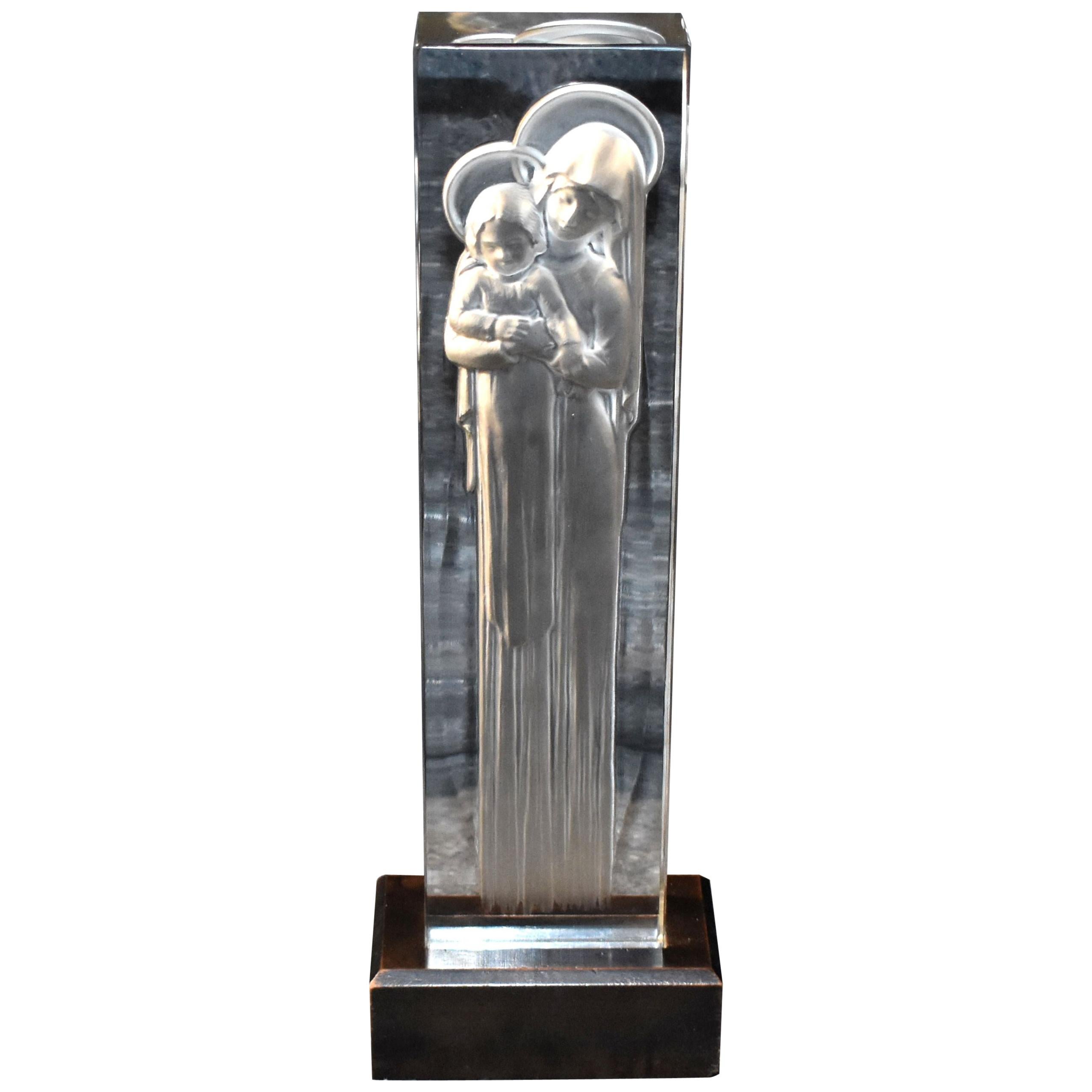 René Laliques 'Vierge a L'Enfant' a Clear and Frosted Glass Sculpture circa 1934