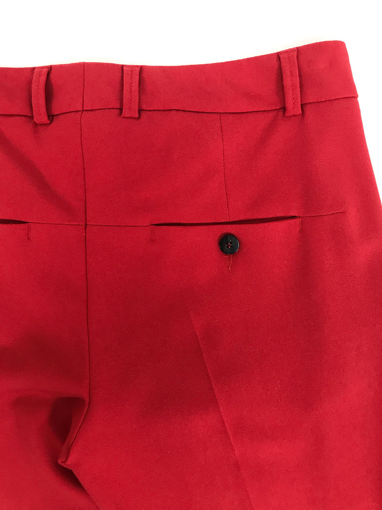 Women's Rene Lezard Red Crepe Tapered Cuff Trousers 36  For Sale