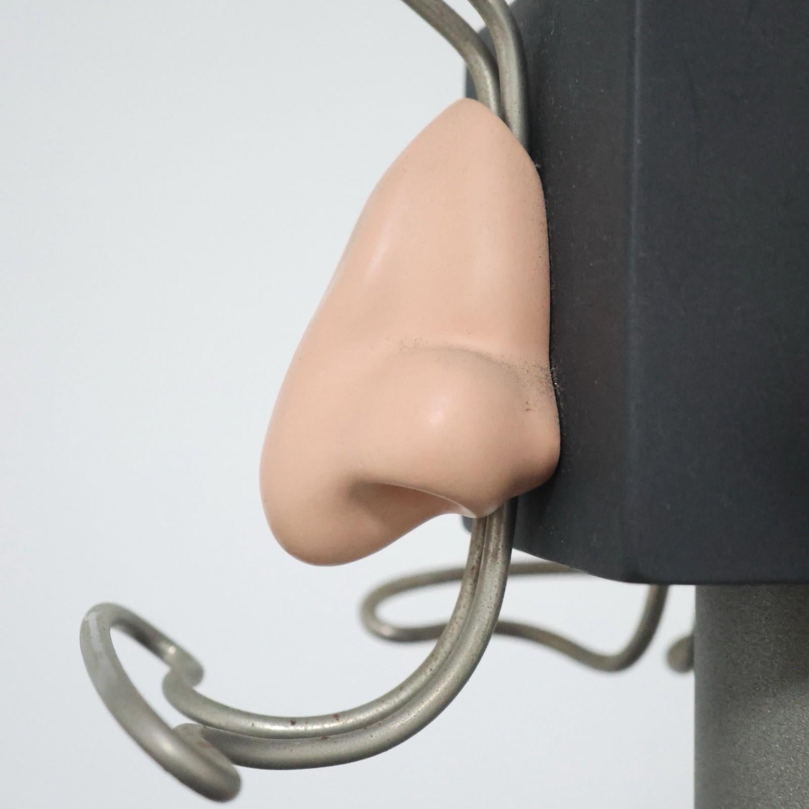 Late 20th Century Renè Magritte Appendiabiti pezzo unico Scultoreo Antartidee Anni '80 in vendita