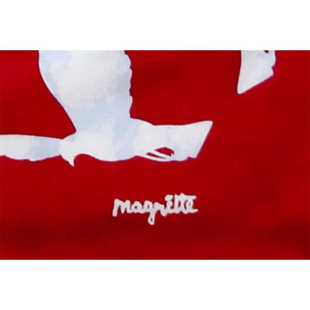 Elegant silk scarf from 1993 Les Oiseaux - René Magritte im Angebot 3