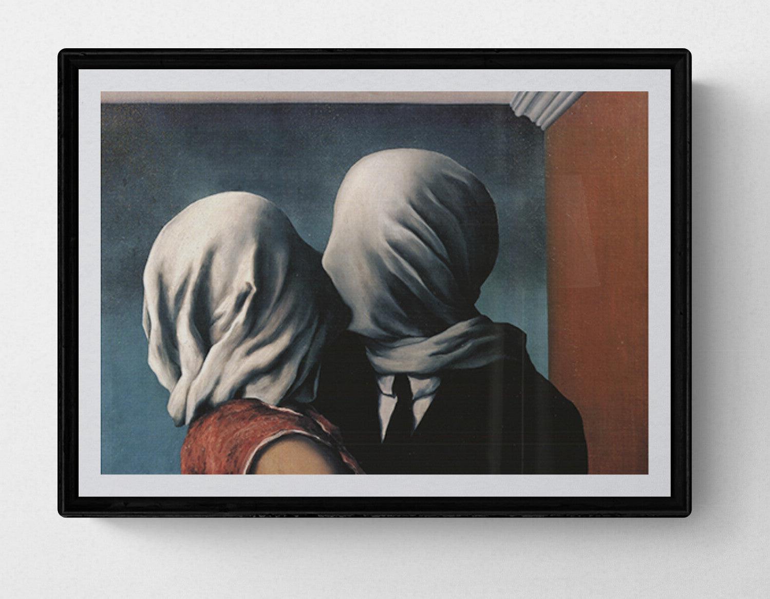 Rene Magritte 
Les Amants (Lovers) (Mini)
 2012 - Print di René Magritte