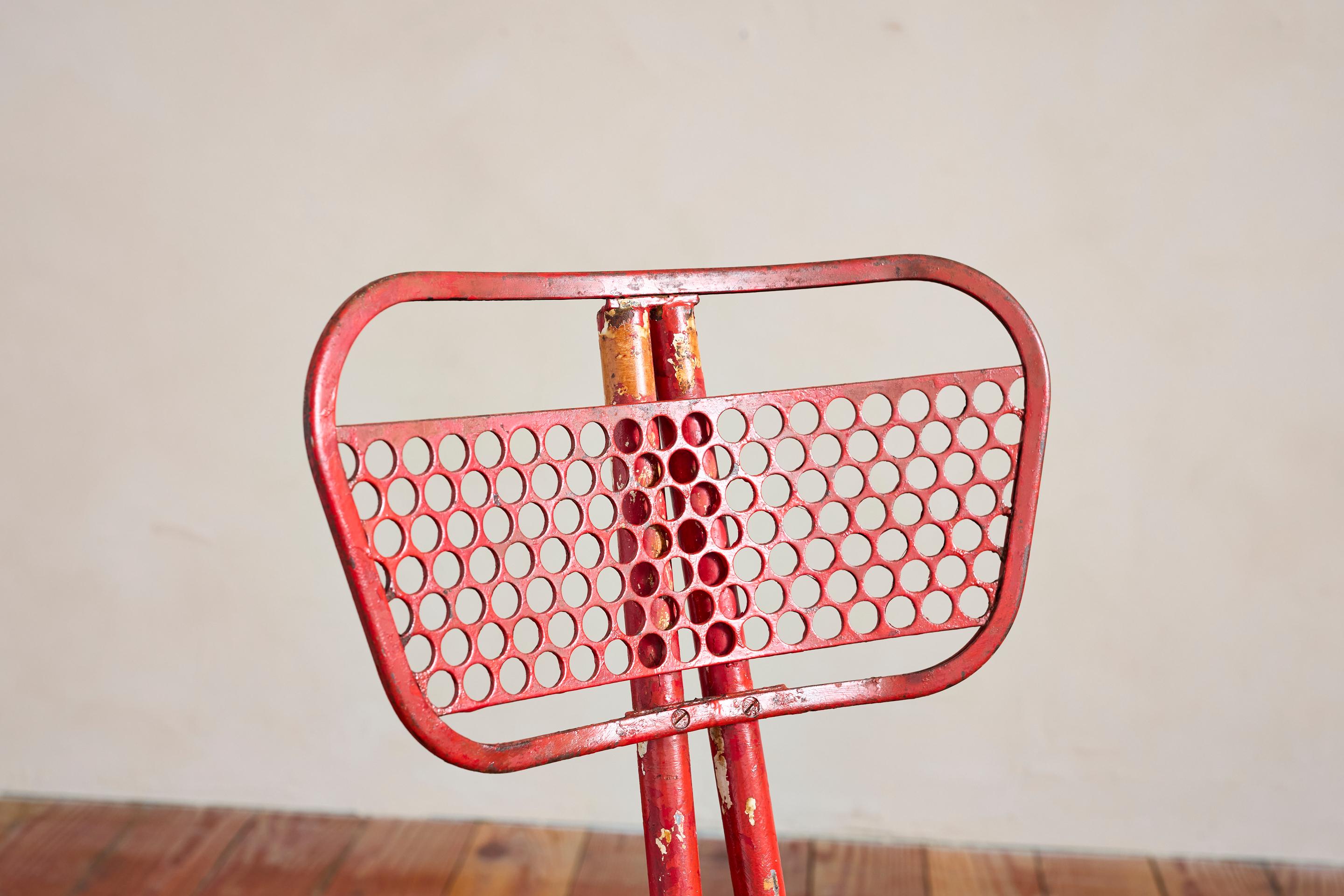 Rare set of four perforated red steel chairs by Rene Malaval for Bloc Metal.
Post war French with tubular steel legs, in the manner of Jean Prouve.
Fantastic patina 
Rare to find a set of 4 - 
Priced individually 


