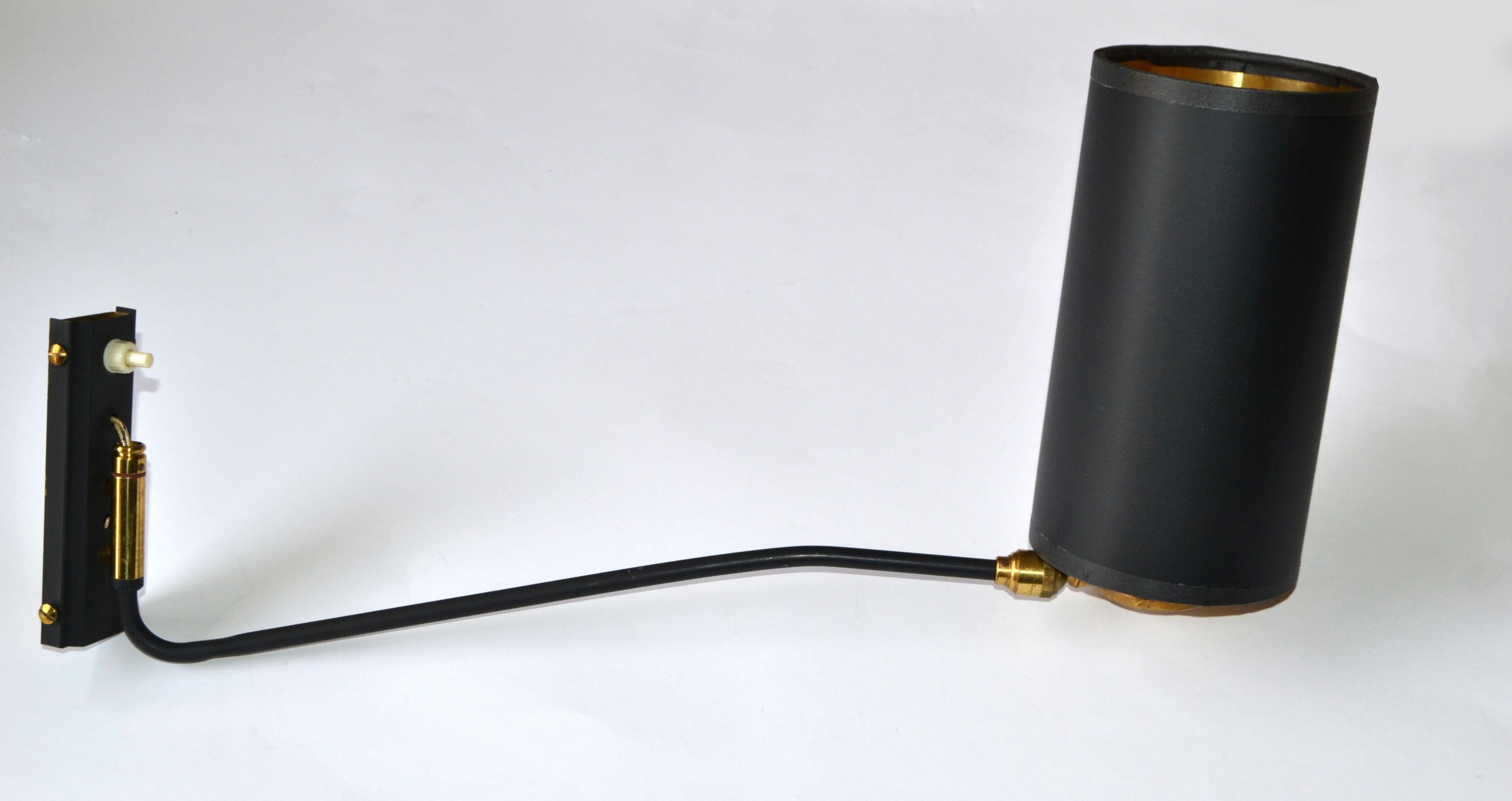 Rene Mathieu Swing Arm Black Steel & Brass Sconce, French, Mid-Century Modern In Good Condition For Sale In Miami, FL