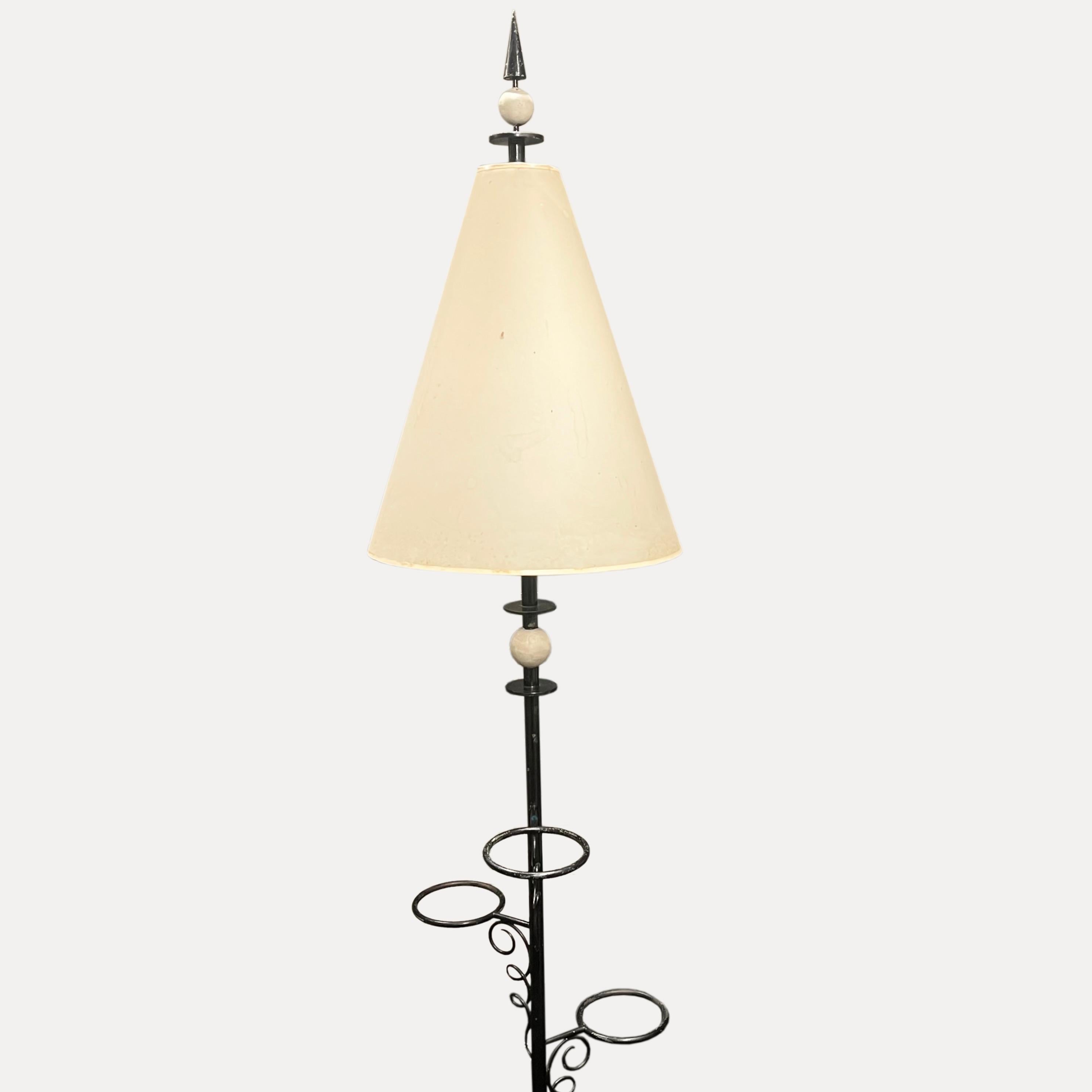 Lampadaire Rene Prou cira 1957 Bon état - En vente à CA, CA