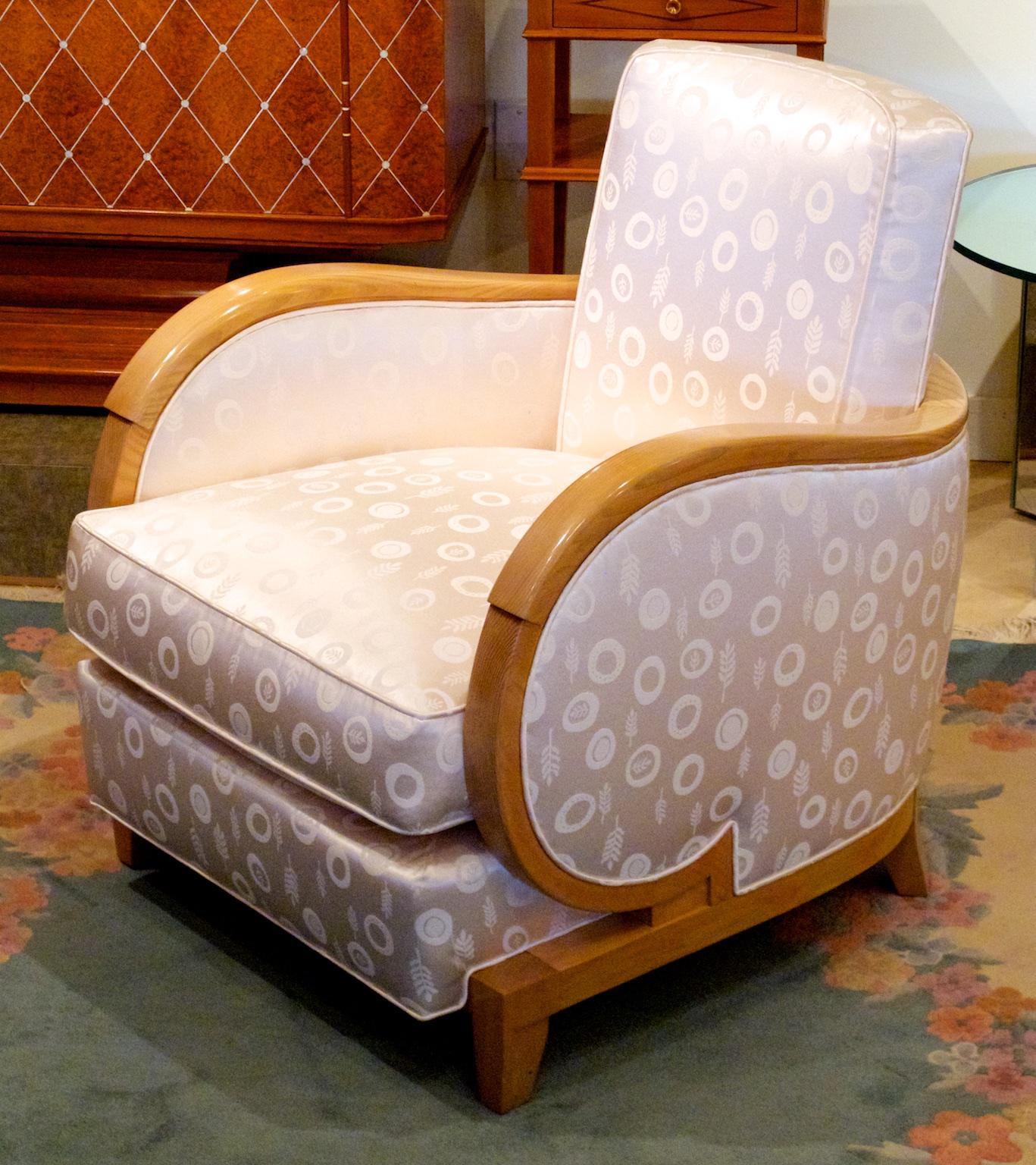 French Modernist Art Deco club chair by Rene Prou in ash. Model presented at the 1930 Salon des Artistes Decorateurs in Paris and documented in the portfolio from that exhibition. This chair is correctly restored and reupholstered.