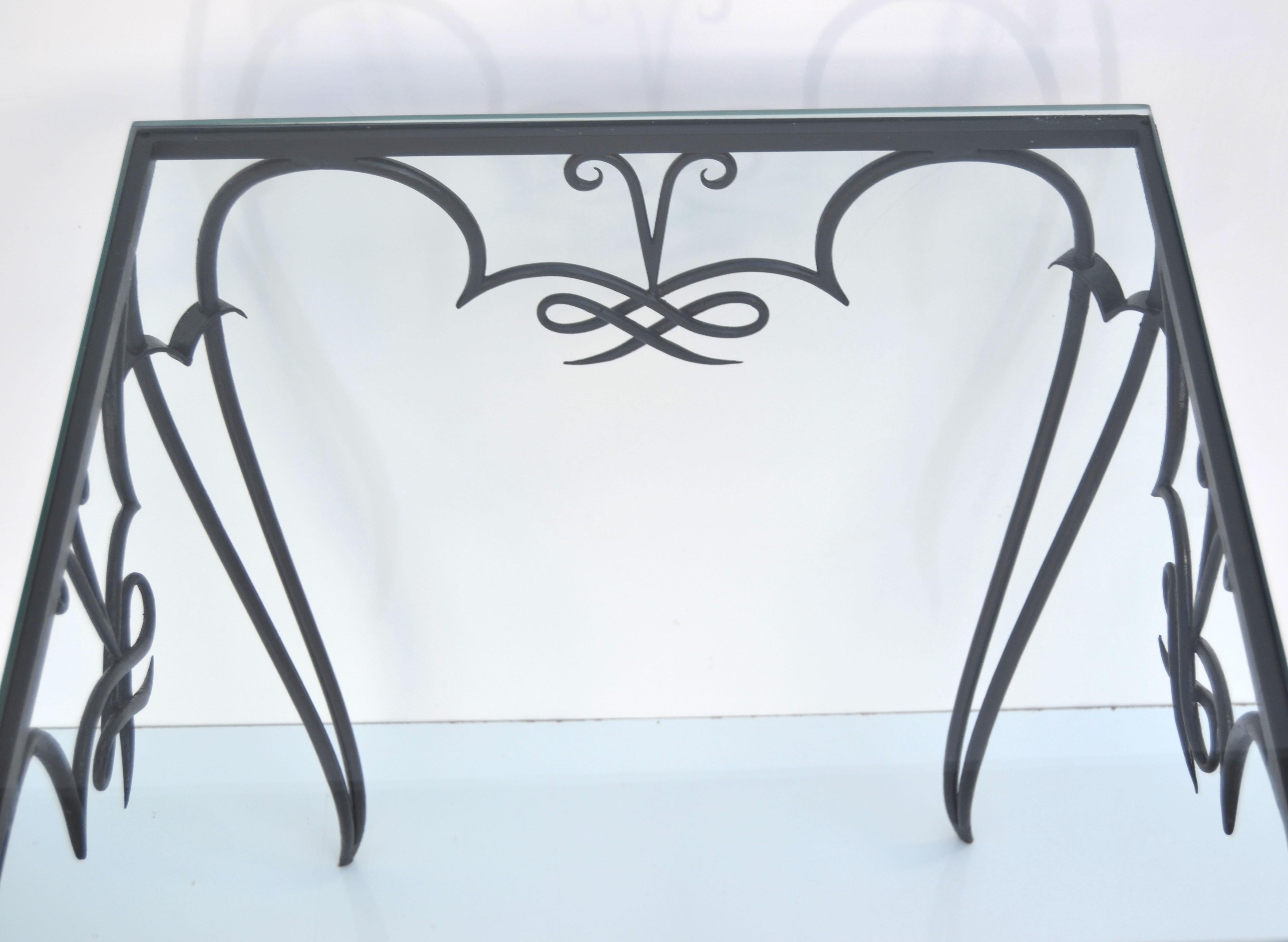 René Prou Style Art Deco Black Wrought Iron & Glass Top Side Table France, 1940 For Sale 6