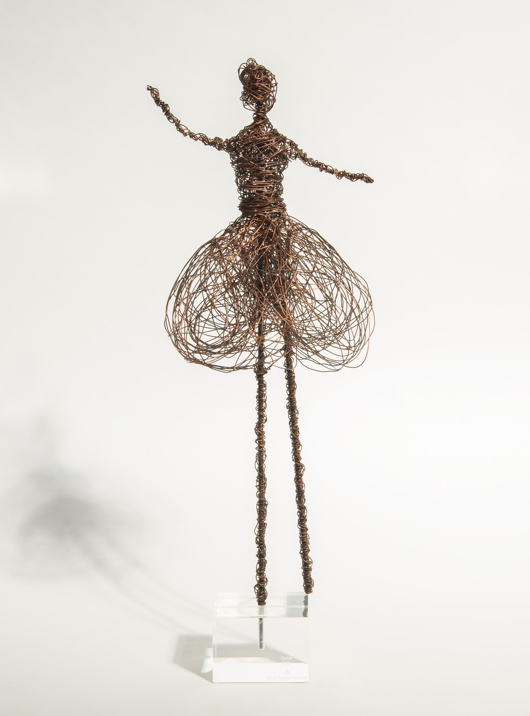Clodine - Sculpture di René Romero Schuler