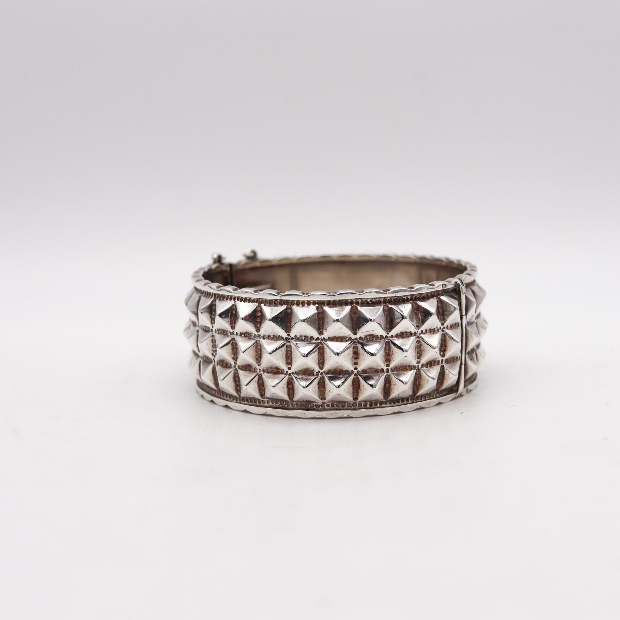 Rene Sitoleux 1935 Paris French Art Deco Geometric Bangle Bracelet In 800 Silver In Excellent Condition For Sale In Miami, FL