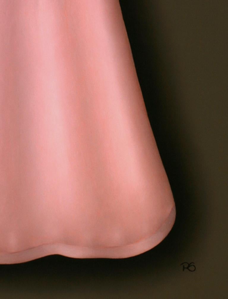 « Robe rose » - Peinture contemporaine de nature morte réaliste d'une robe rose - Noir Still-Life Painting par René Smoorenburg 