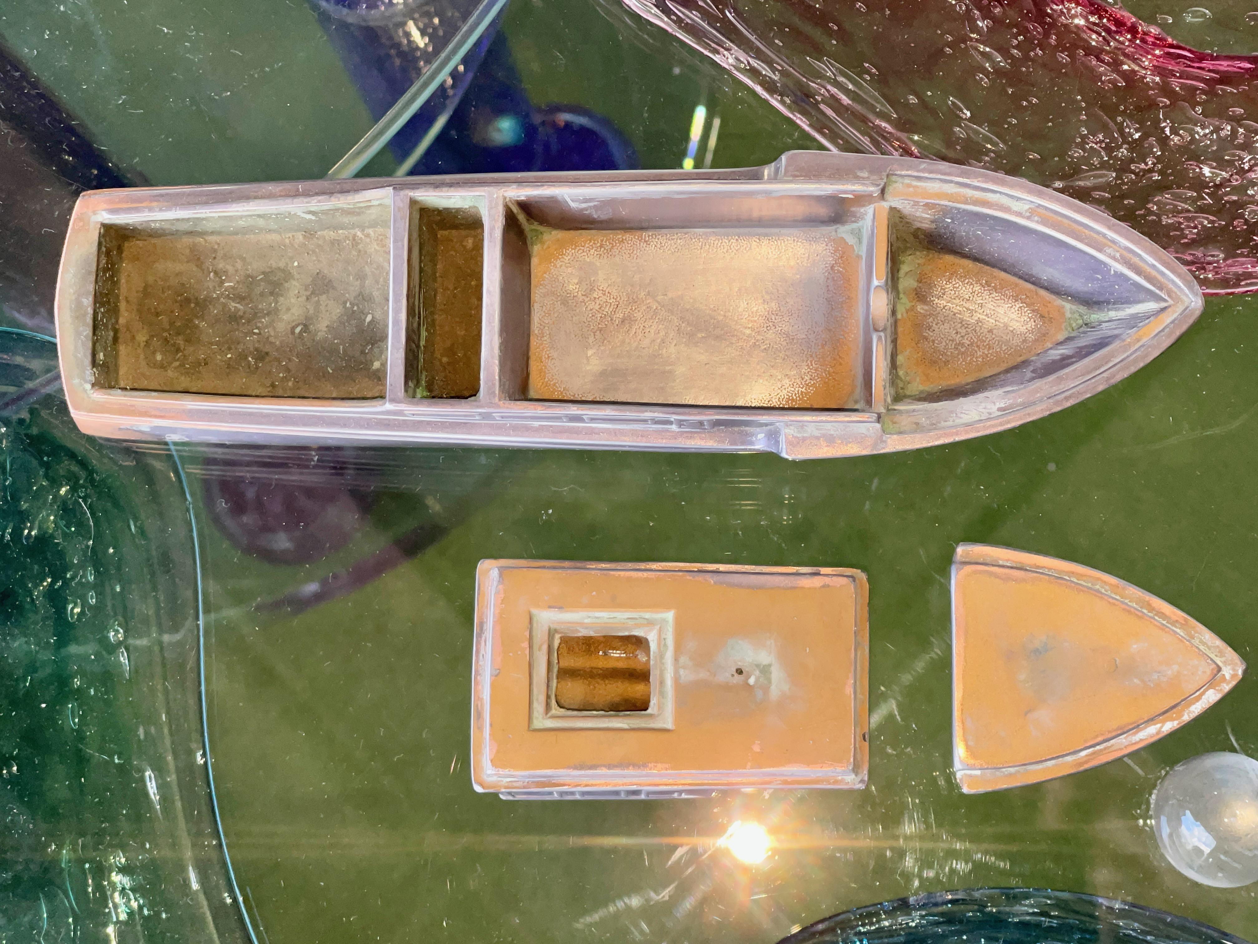 Mid-20th Century Rene Umberto Scarponi 1932 Patented Boat Cigarette & Cigar Holder & Ashtray For Sale