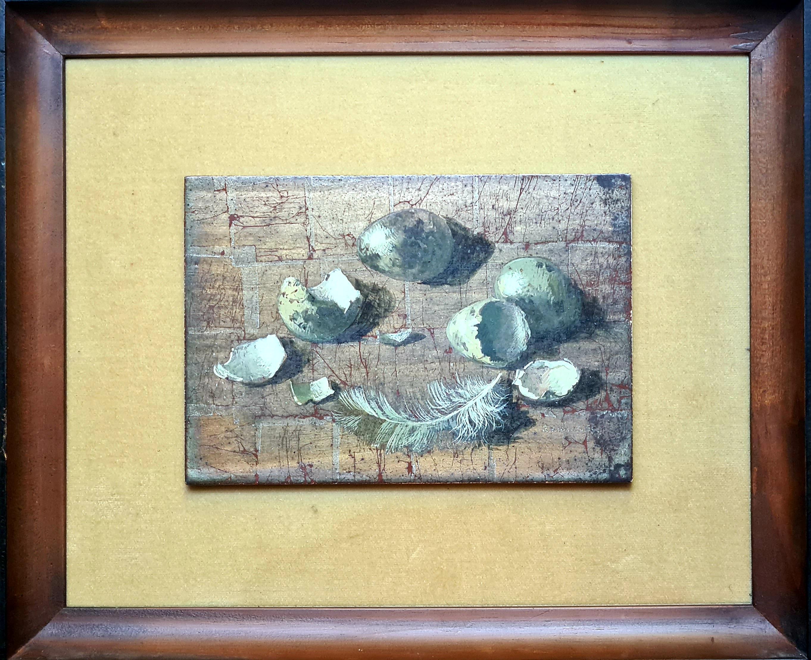Stillleben mit Eiern und Federn, Les Petits Oeufs Mit Blattsilber. – Painting von Renée Yolande Hauser 
