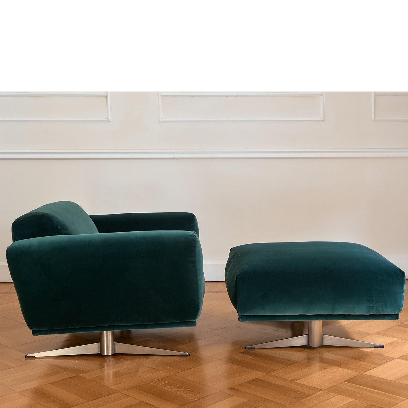 A stylish design sure to bring character into any interior, this armchair will make a spot-on pairing if displayed with its matching pouf counterpart. The minimalist wooden frame is generously padded and covered in a velvety, emerald-hued fabric