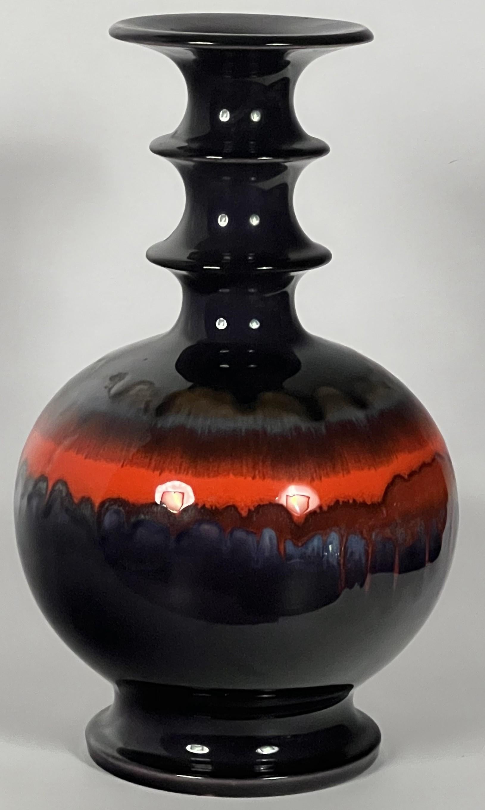 German Renee Neue Hutschenreuther Space Age Solar Vase 1970's Vibrant Glaze