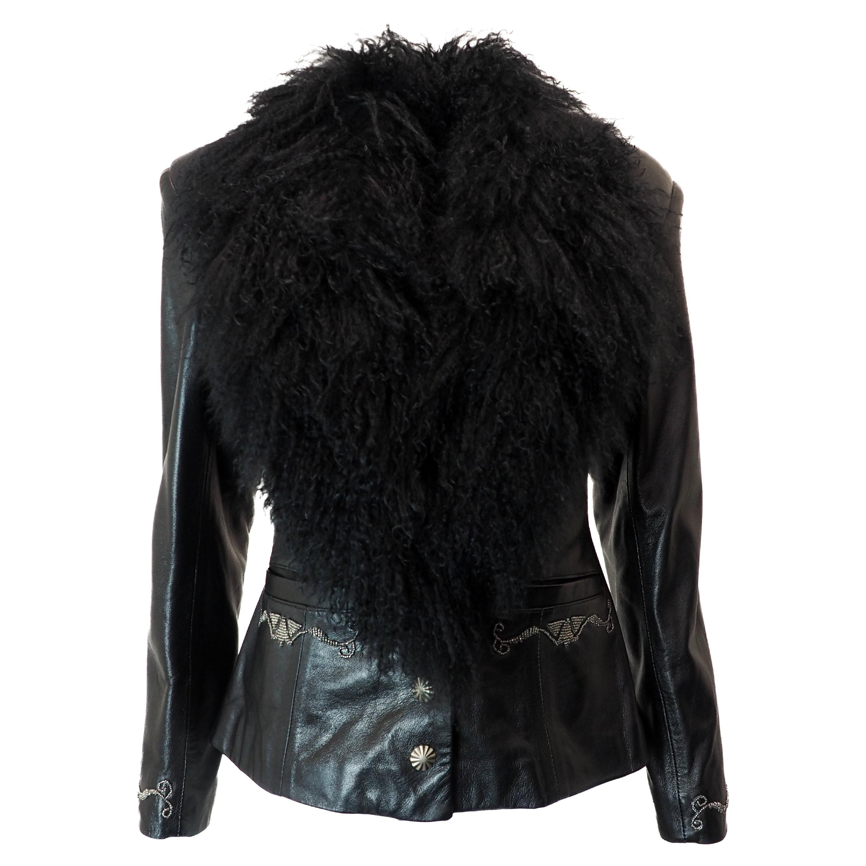 Giacca Renegade in pelle nera con bordo in pelliccia mongola in vendita
