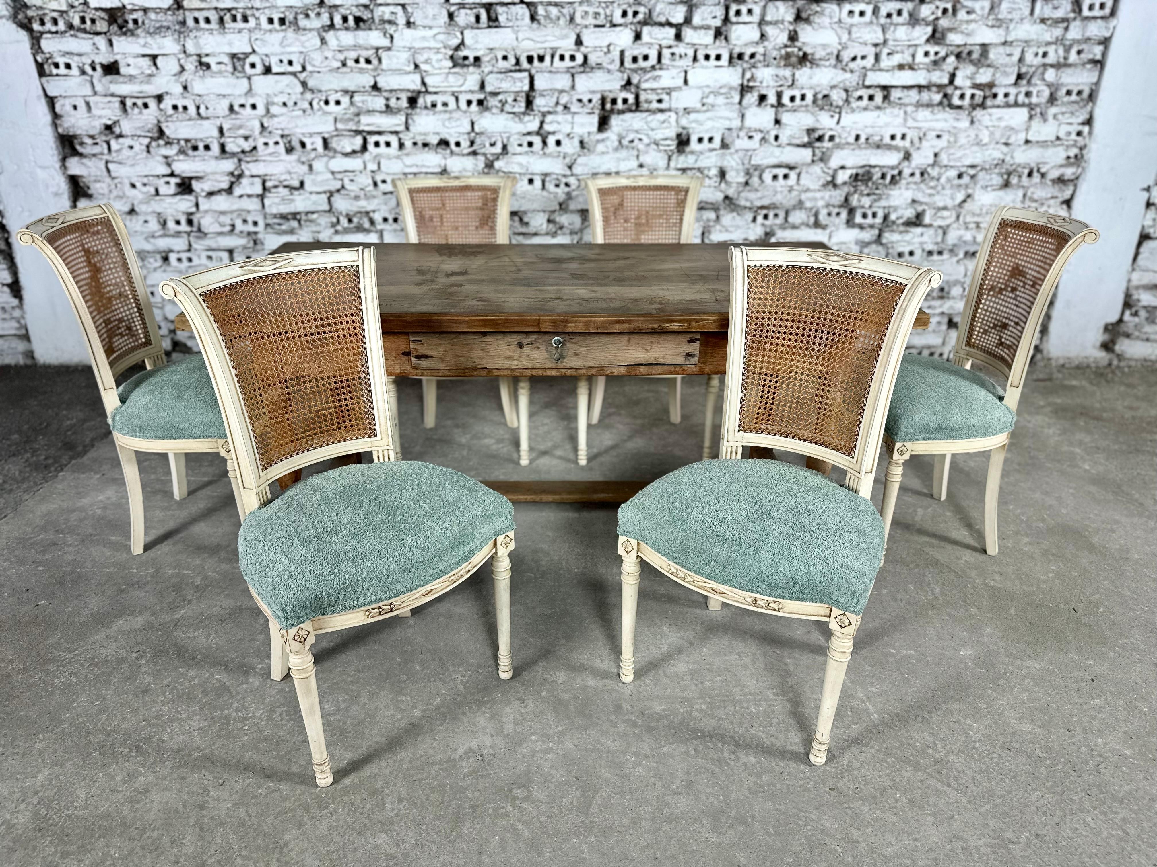 Chaises de salle à manger vintage à dossier canné renouvelées et tapissées à nouveau - Ensemble de 7 9