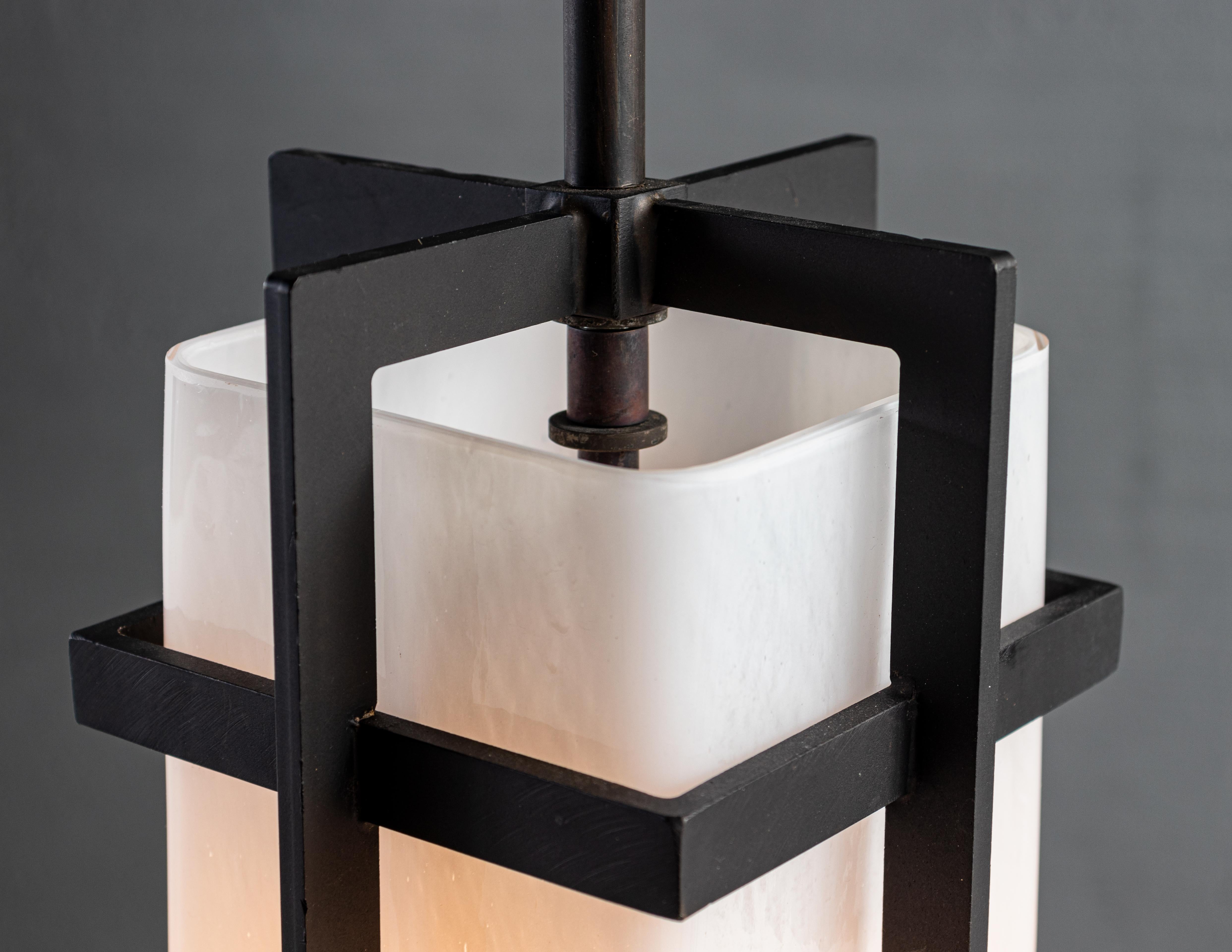 RENG, Karamu, Vidrio Decorativo, Vidrio Opaco Soplado a Boca con Marco Metálico Moderno en venta