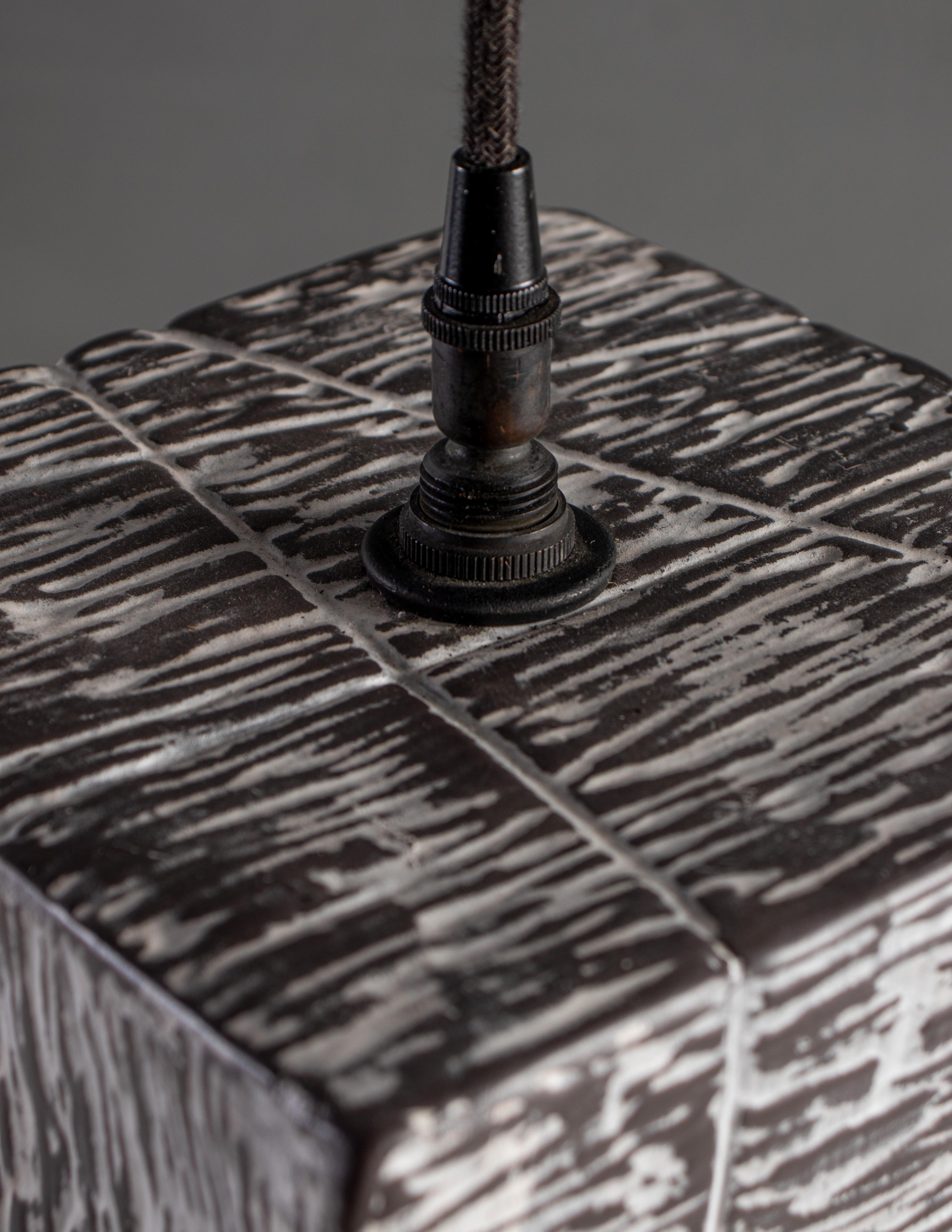 Italian RENG, Kibako, Hand Formed Ceramic, Black and White Striped Texture Pendant Light