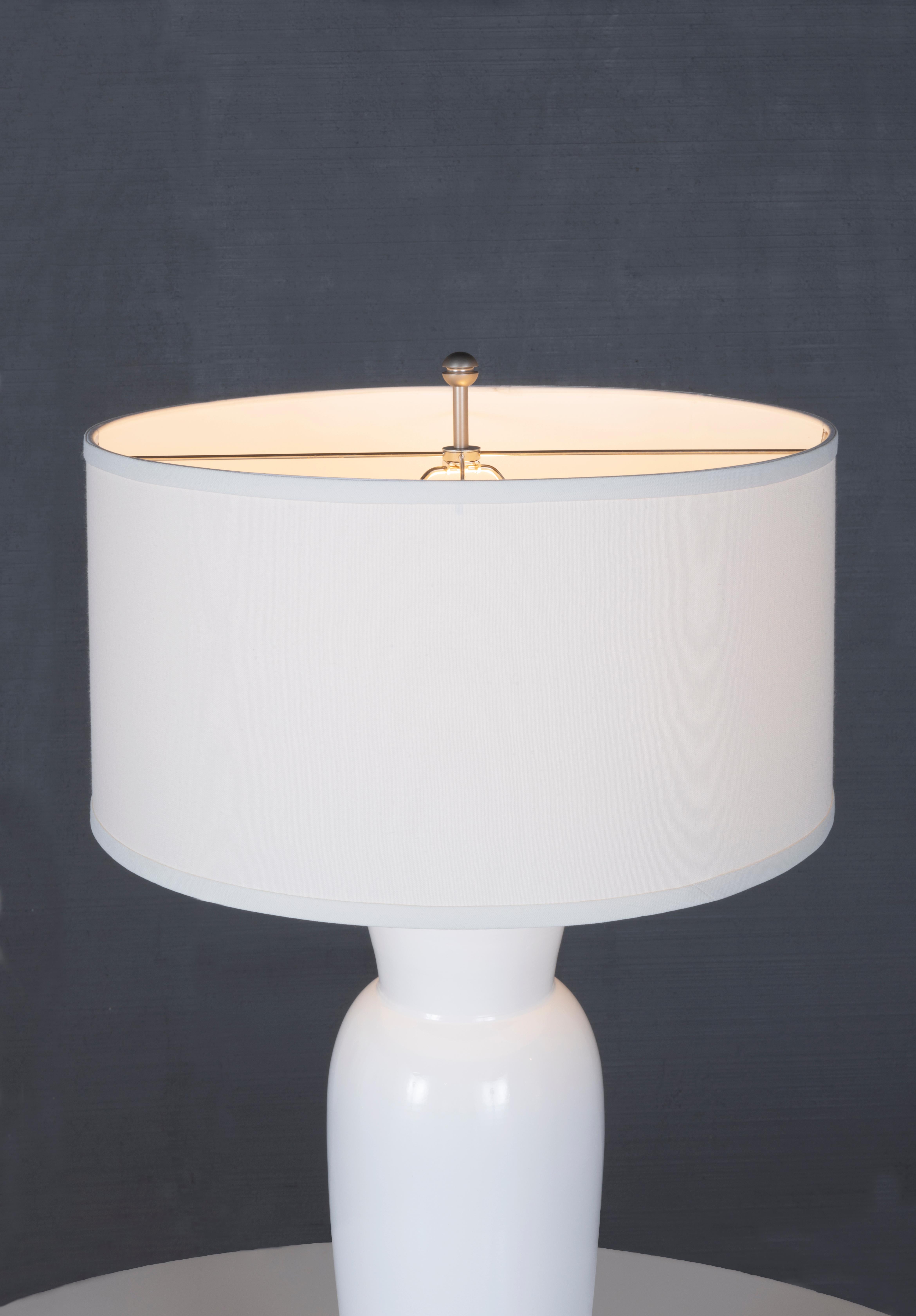 Modern RENG, Shiro Jar Form Ceramic Table Lamp with White Glazed to Matte Finish