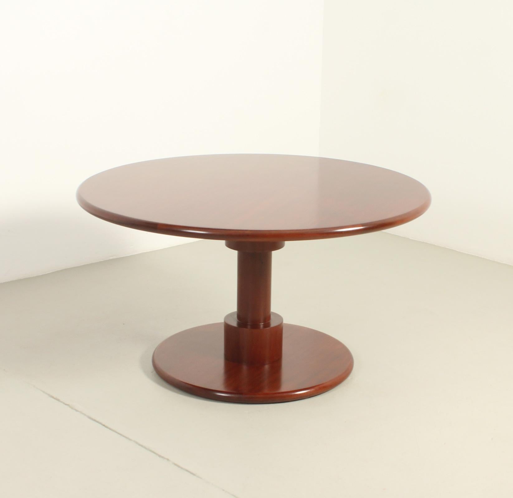 Mid-Century Modern Reno Dining Table by Correa and Milá, 1961 For Sale