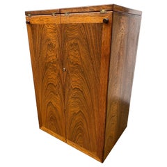 Reno Wahl Iversen for Dyrlund Rosewood Bar
