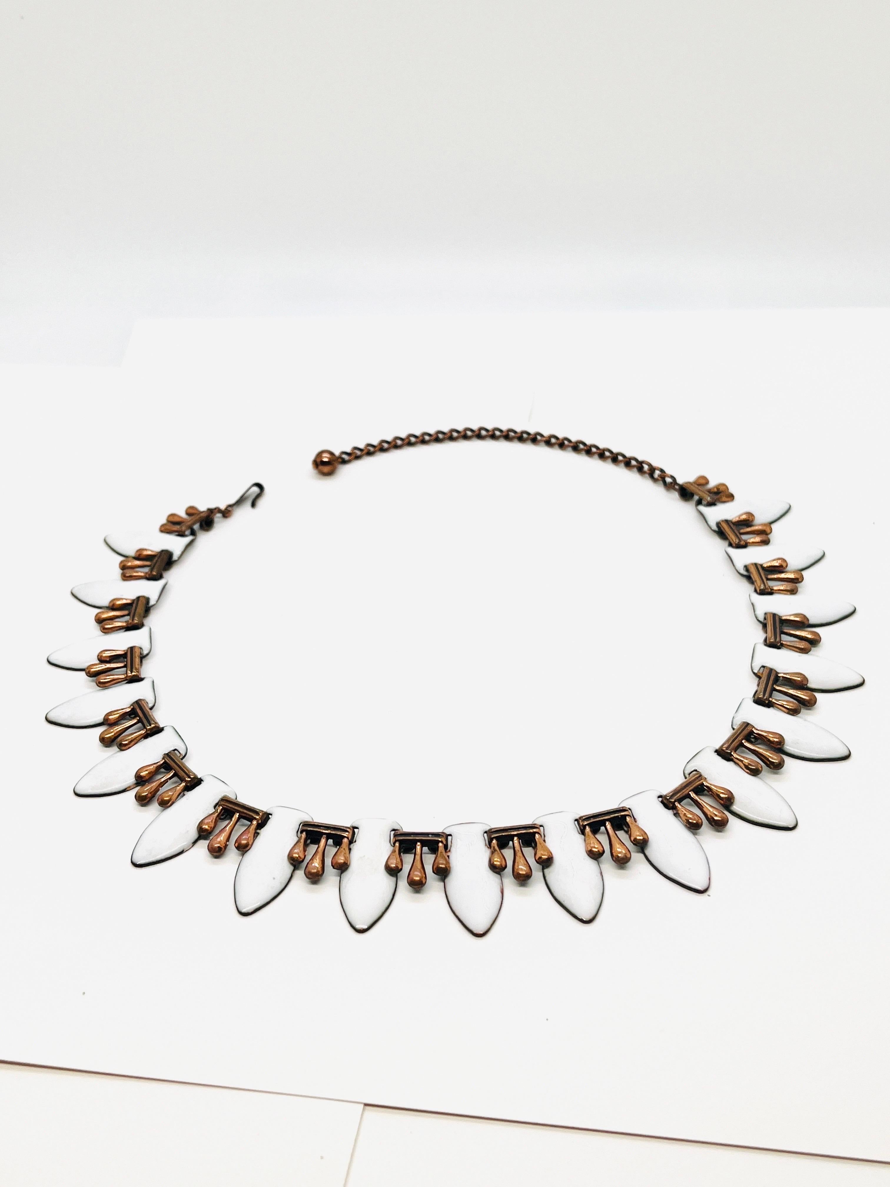 Renoir Arts and Crafts Copper and White Enamel Necklace, 1950s For Sale 6