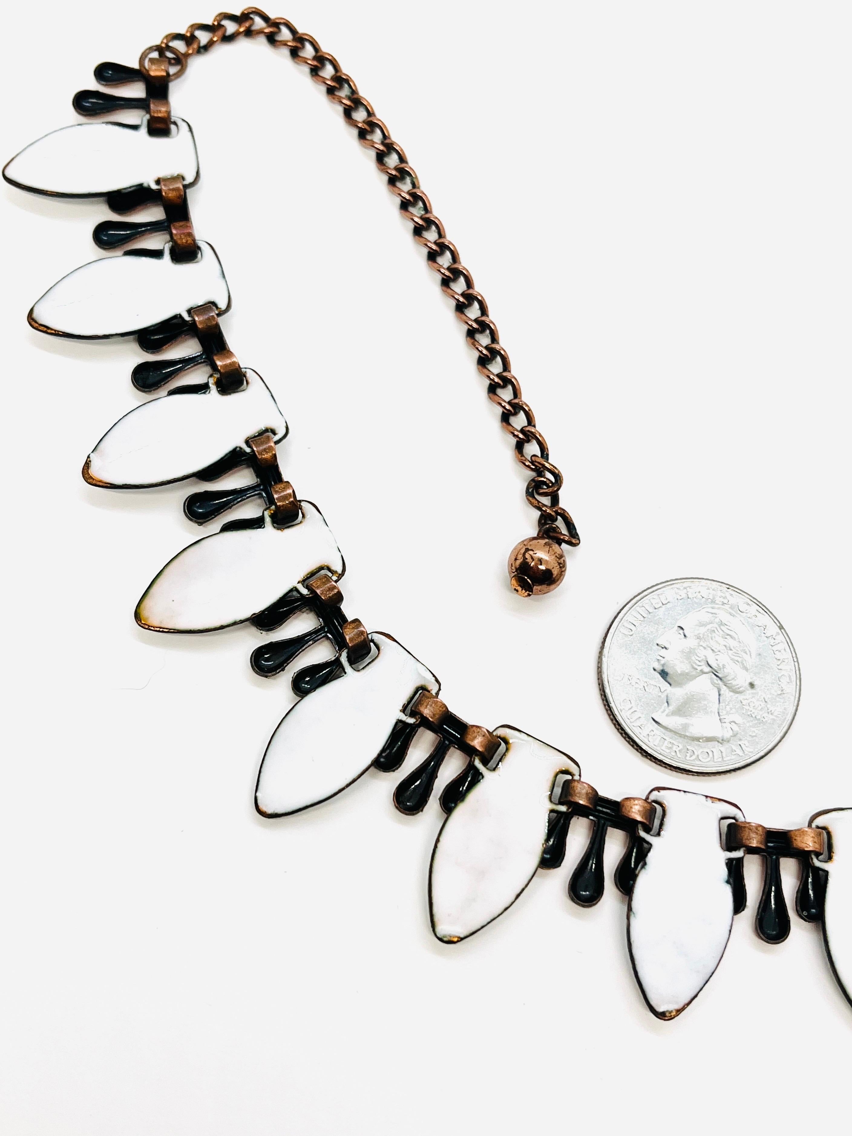 Renoir Arts and Crafts Copper and White Enamel Necklace, 1950s For Sale 2