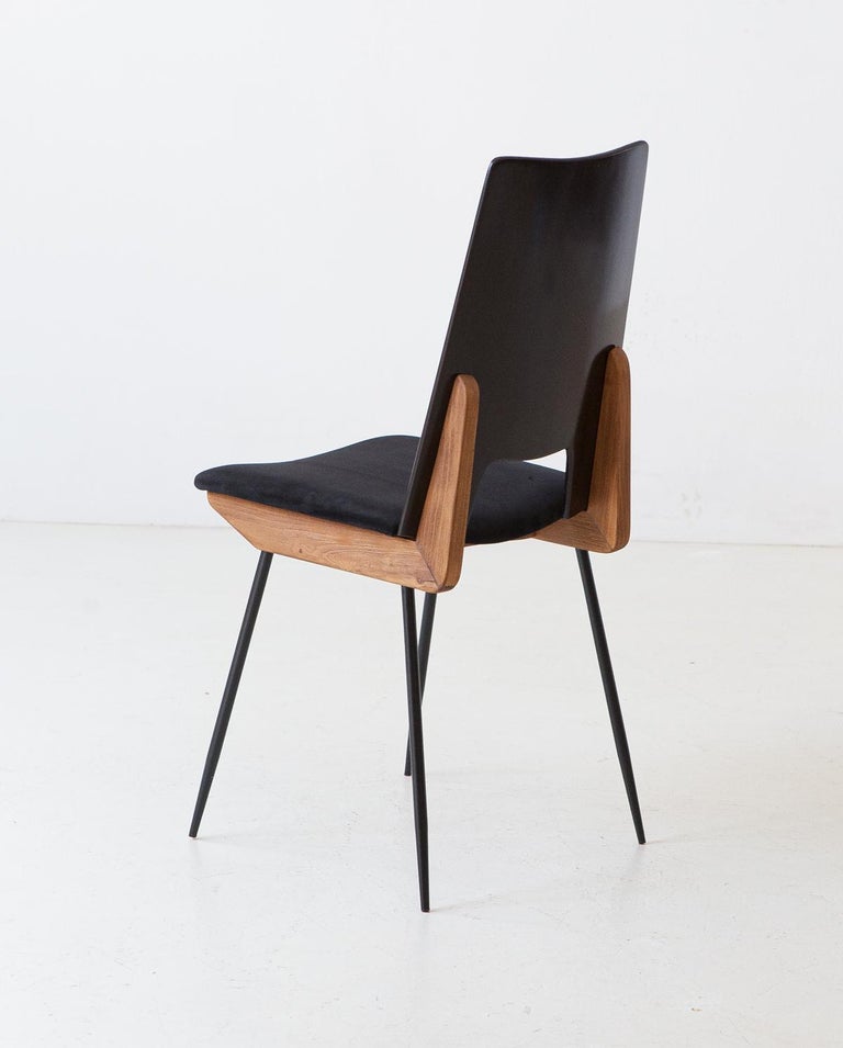 Renoved Mid Century Italian Chair by Carlo Ratti with Black Suede Leather In Good Condition For Sale In Rome, IT