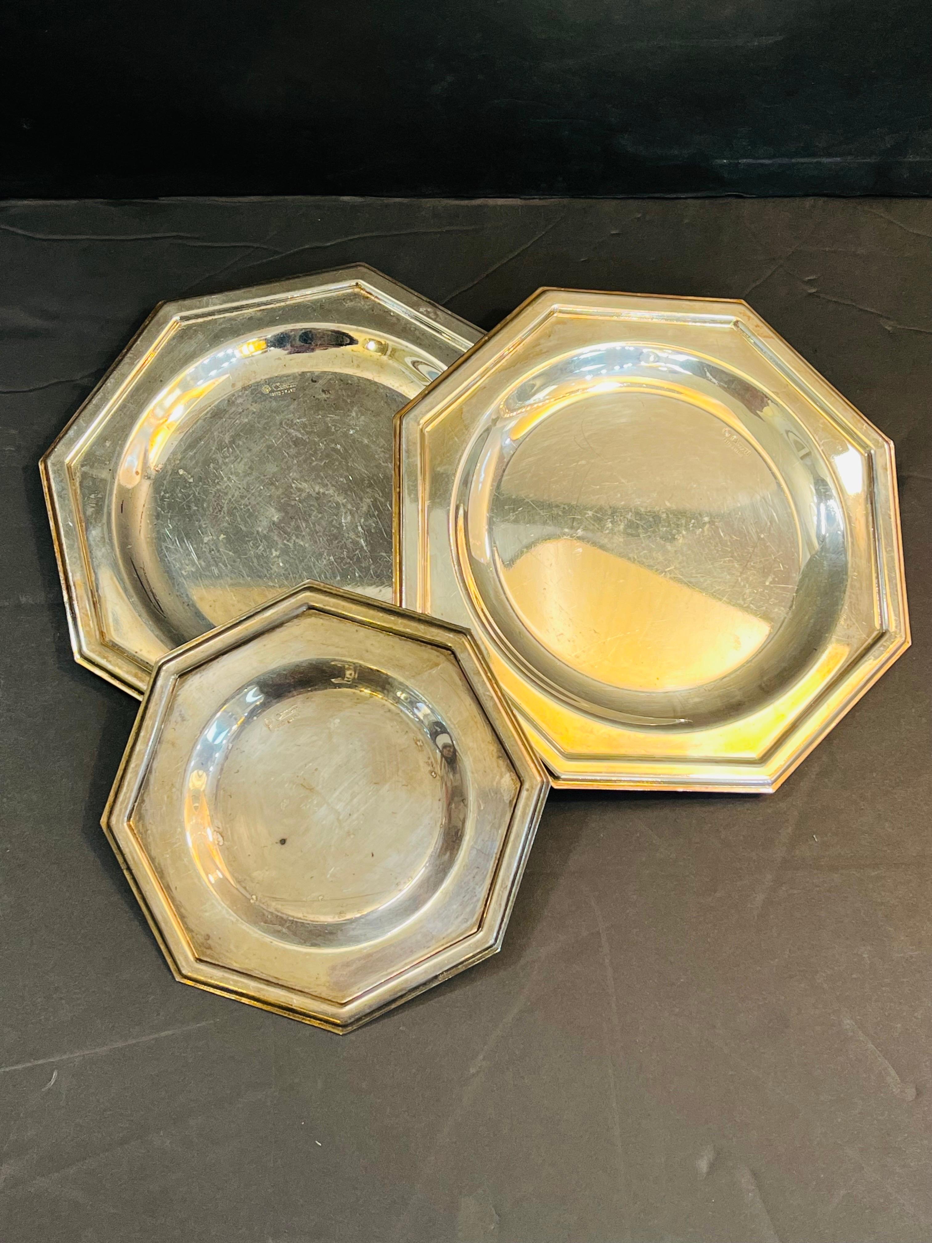 Renzo Cassetti Italian Mcm Silver Plate Set of Three Vintage Octagonal Platters For Sale 1