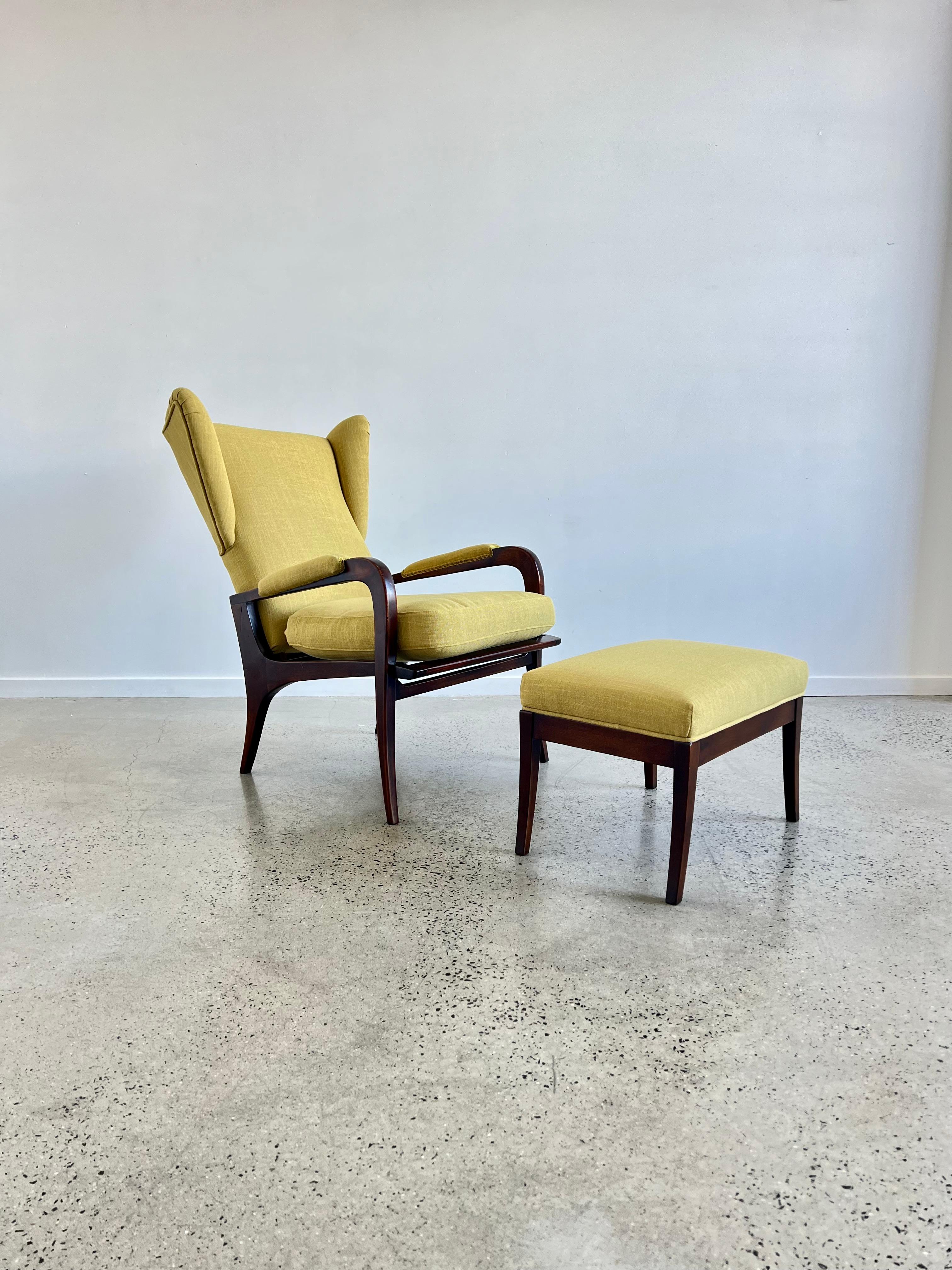 Renzo Franchi for Brianzola sculptural 'Camea' lounge reclinable armchair with ottoman, cherry wood frames and upholstered back, seat and padded arms, Italy, 1950s. These incredibly chic lounge chairs are truly a modernist mid-century Italian design