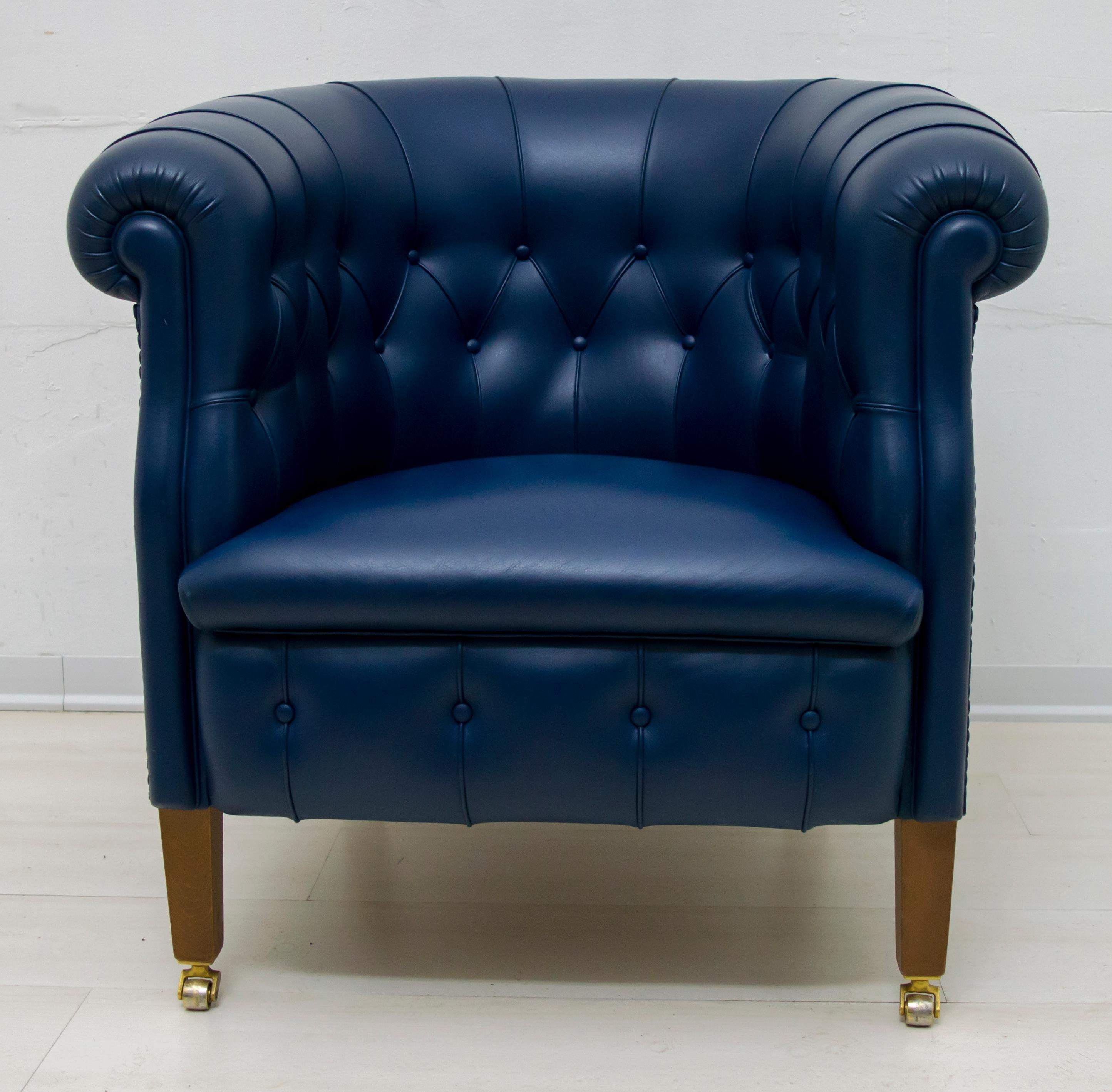 This armchair is part of the 