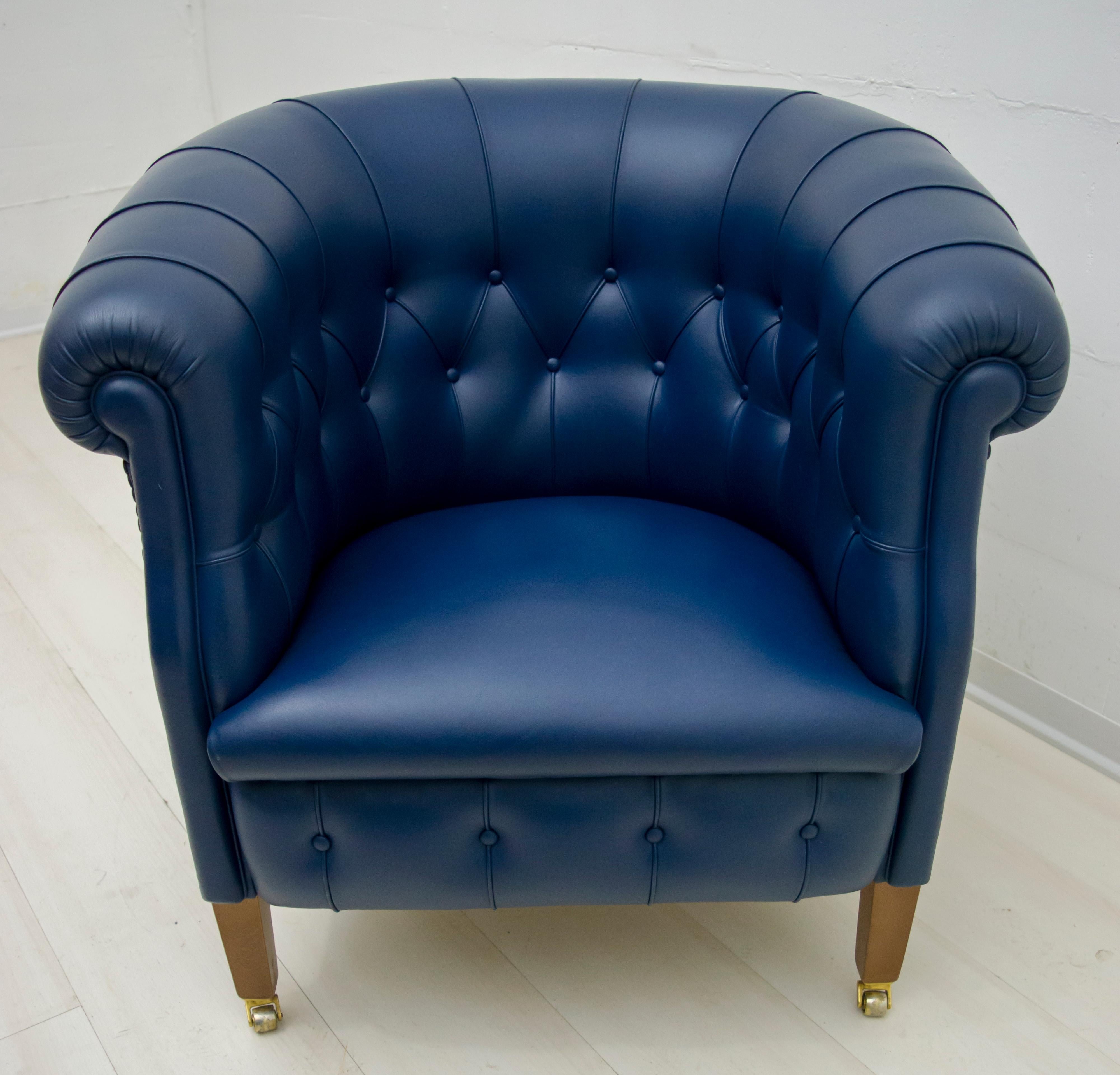 Neoclassical Renzo Frau Italian Leather Armchair 