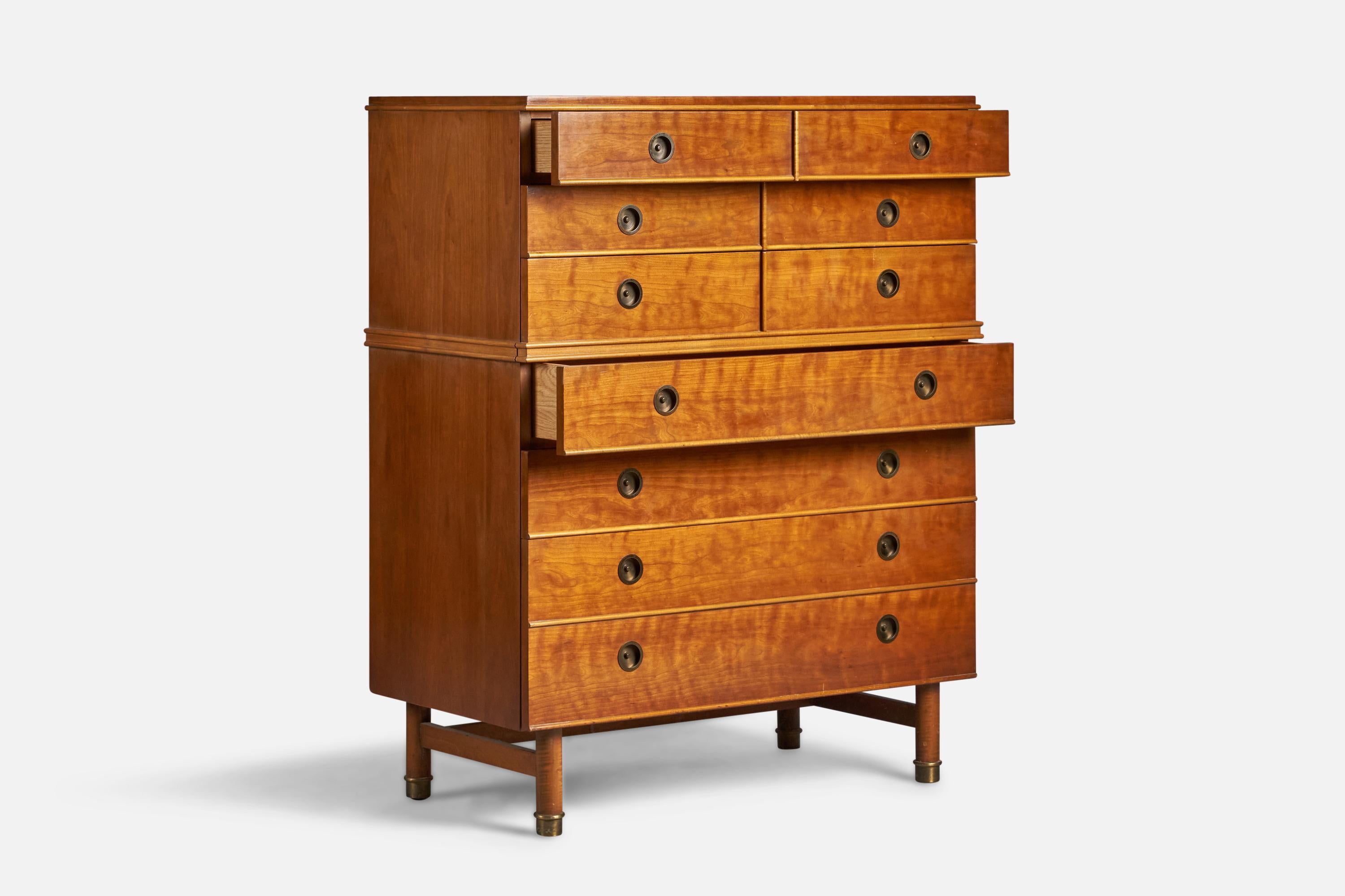 Mid-Century Modern Renzo Rutili, Chest of Drawers, Mahogany, Maple, Brass, USA, 1950s For Sale
