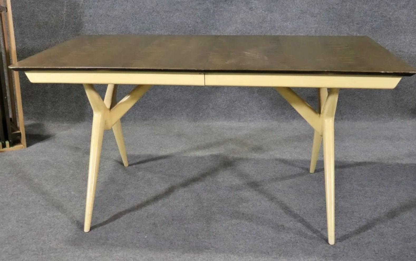 Mid-Century Modern Table de salle à manger Renzo Rutili en vente
